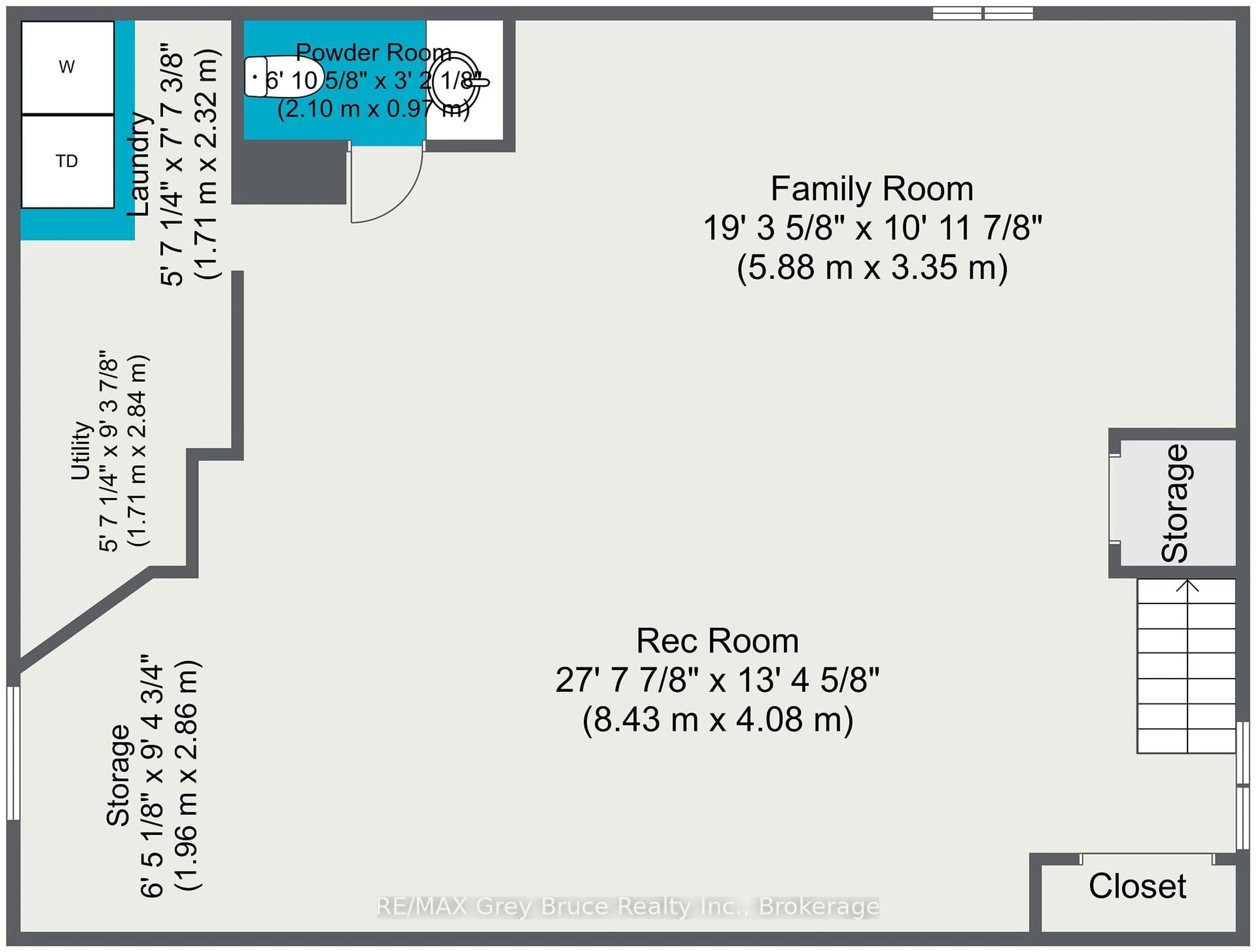 Storage room or clothes room or walk-in closet for 817 11th St, Owen Sound Ontario N4K 3T4