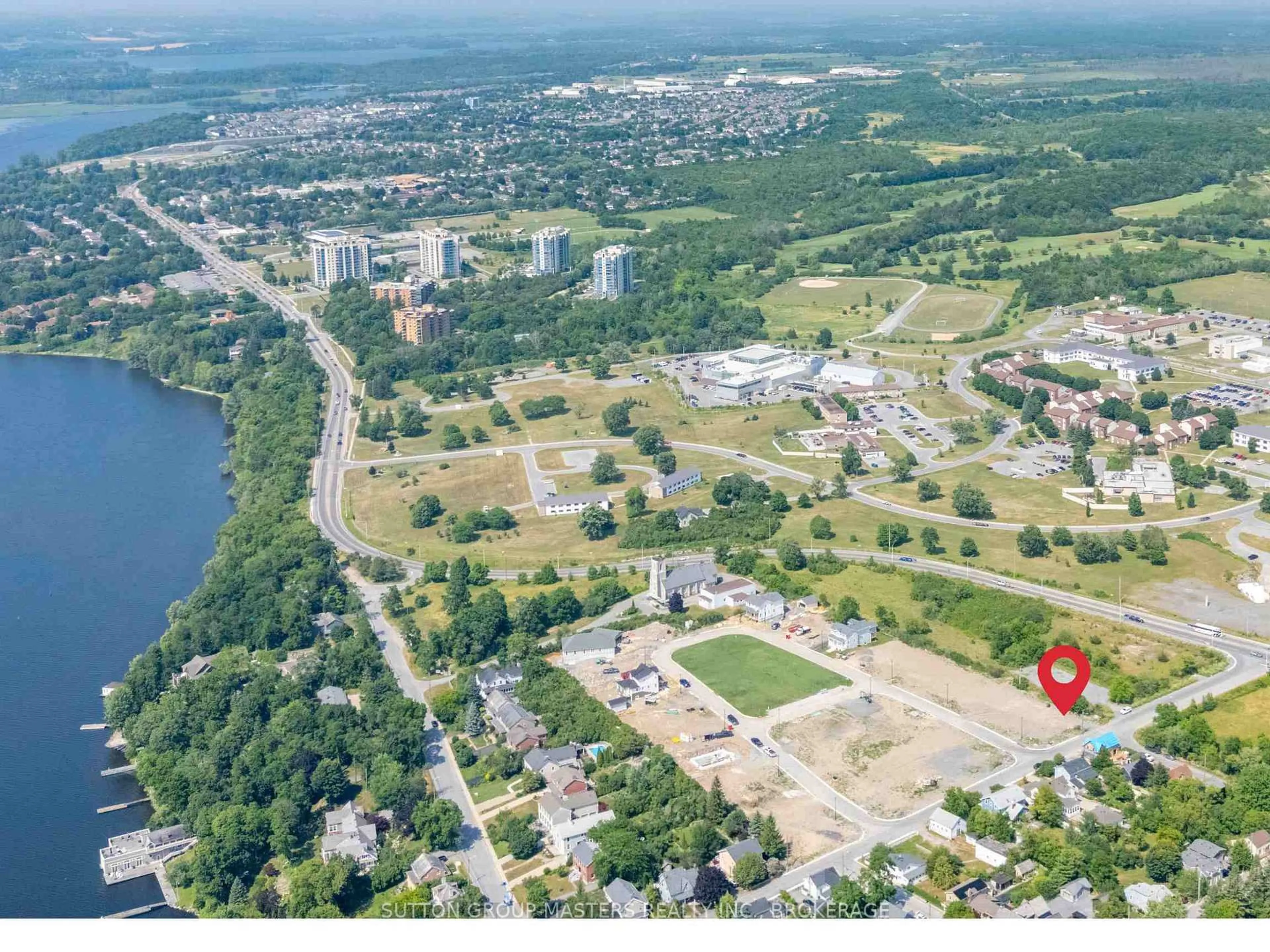 A pic from outside/outdoor area/front of a property/back of a property/a pic from drone, water/lake/river/ocean view for 431 Wellington St, Kingston Ontario K7K 0L7