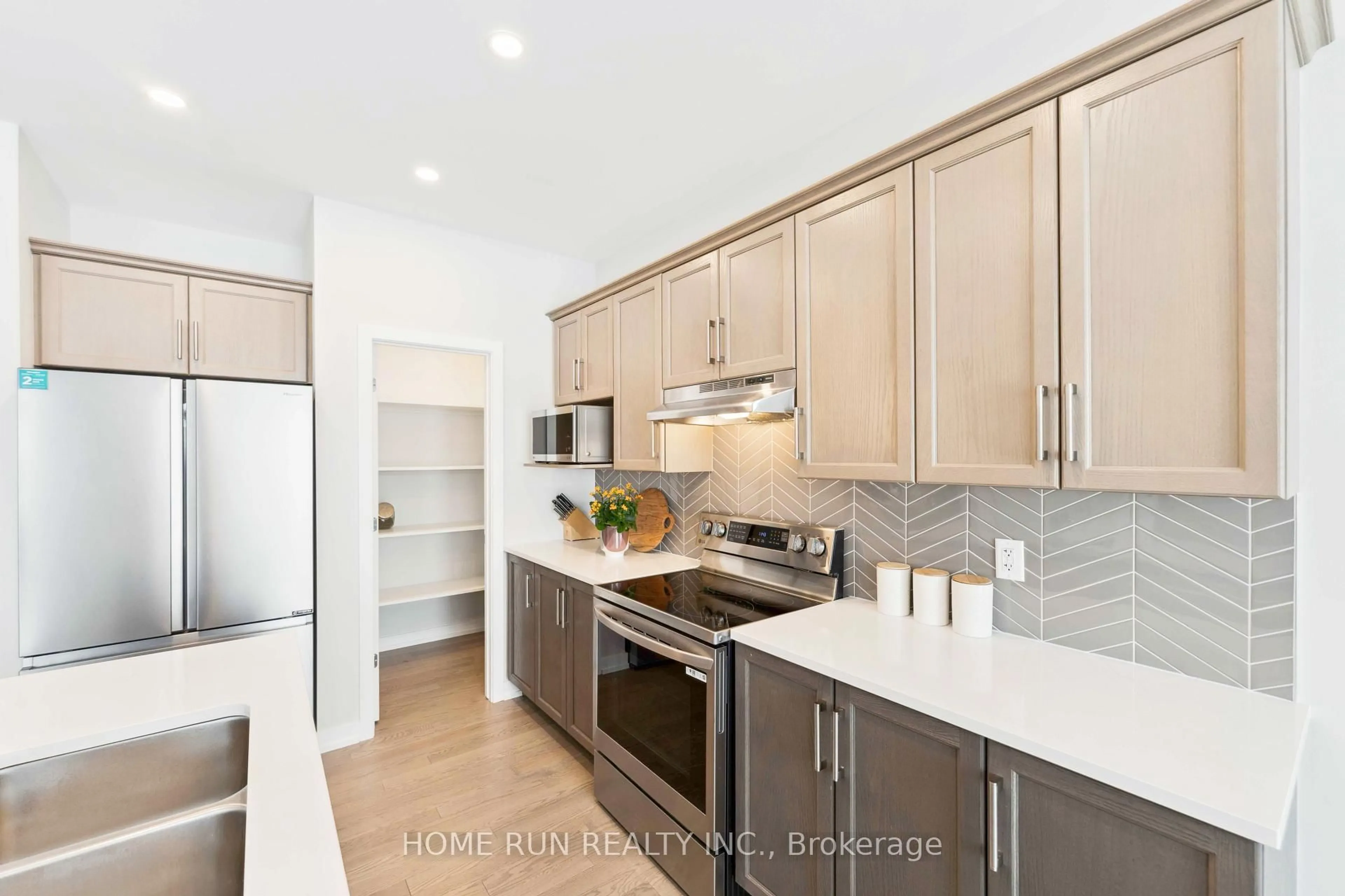 Open concept kitchen, unknown for 1987 Acoustic Way, Ottawa Ontario K4M 0L6