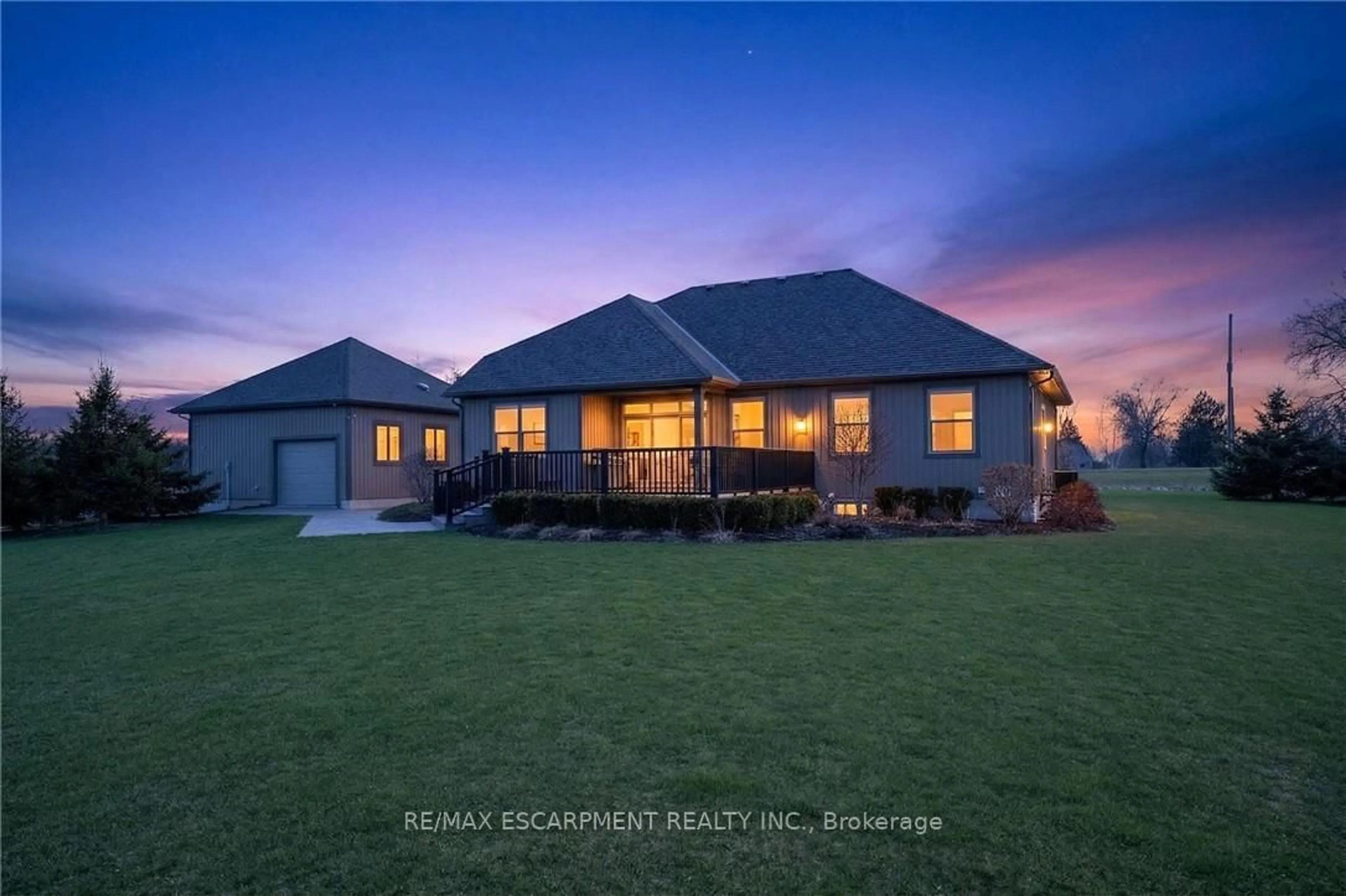 A pic from outside/outdoor area/front of a property/back of a property/a pic from drone, unknown for 342 Hutchinson Rd, Haldimand Ontario N0A 1K0