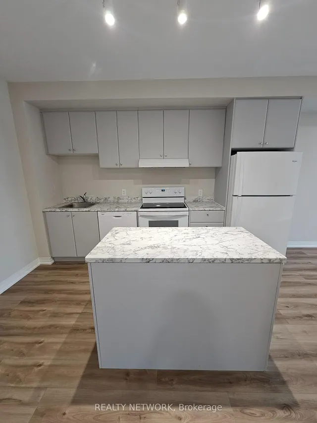 50 Herrick Ave #339, St. Catharines 3