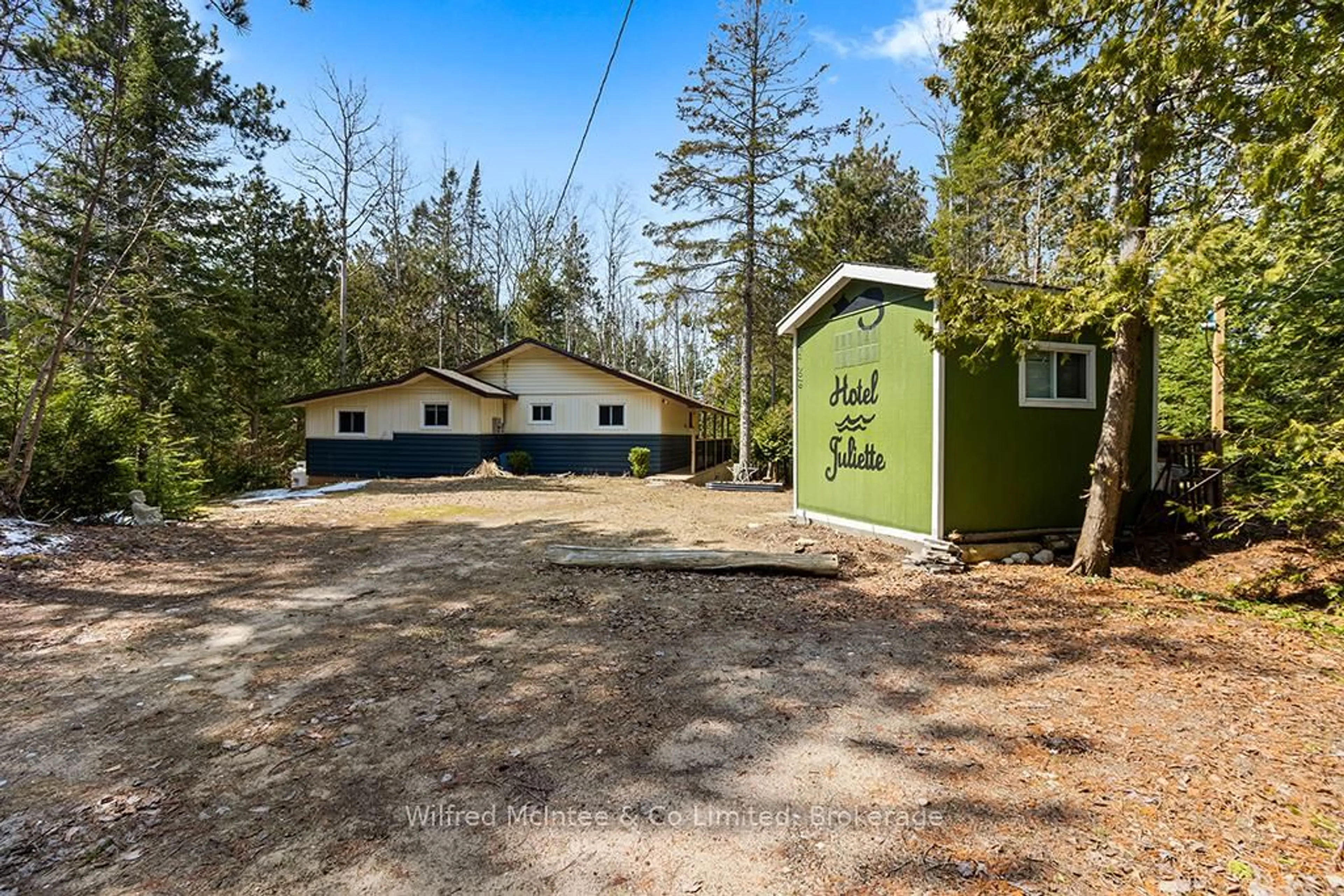 Unknown for 55 Thompson Ave, Native Leased Lands Ontario N0H 2G0