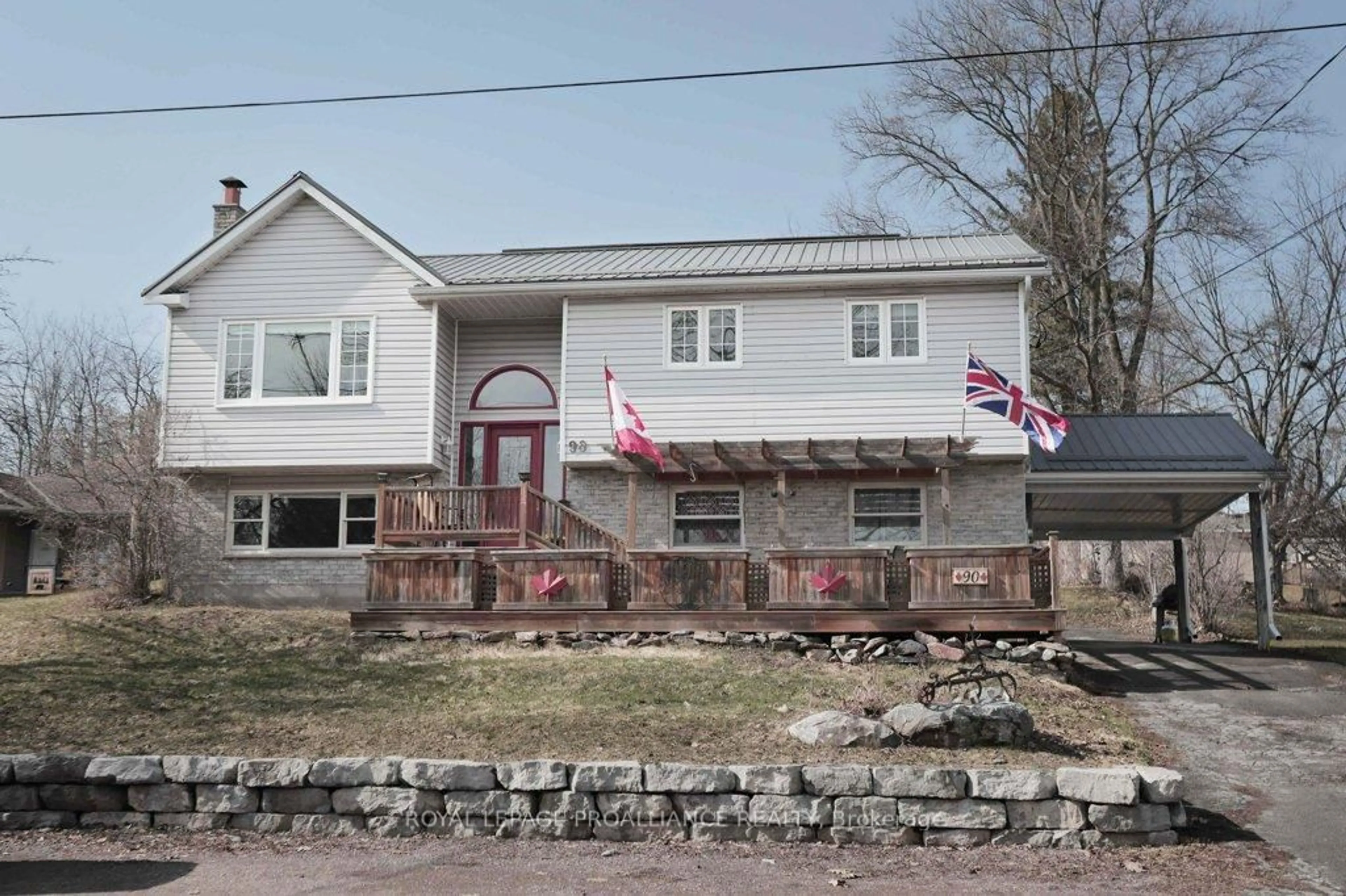 Unknown for 90 Livingstone Ave, Madoc Ontario K0K 2K0