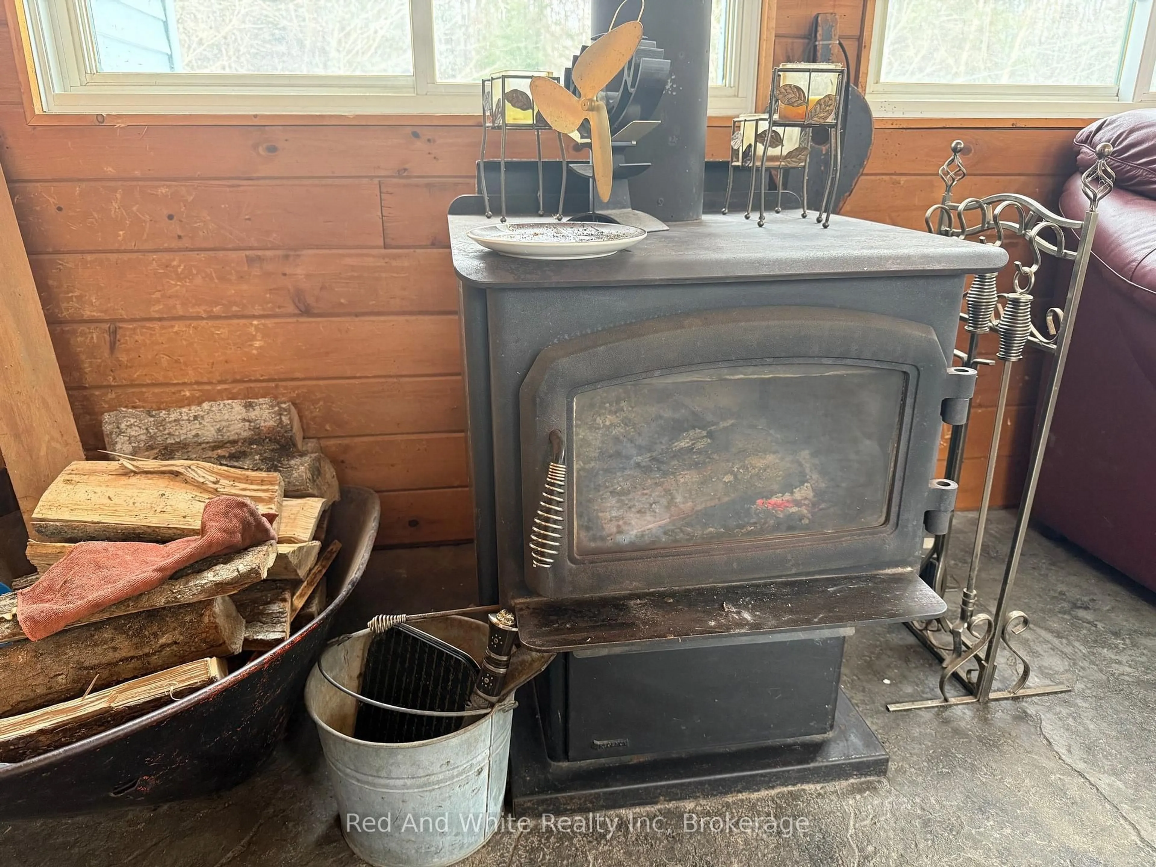 A pic of a room for 2650 Nipissing Rd, Magnetawan Ontario P0A 1P0