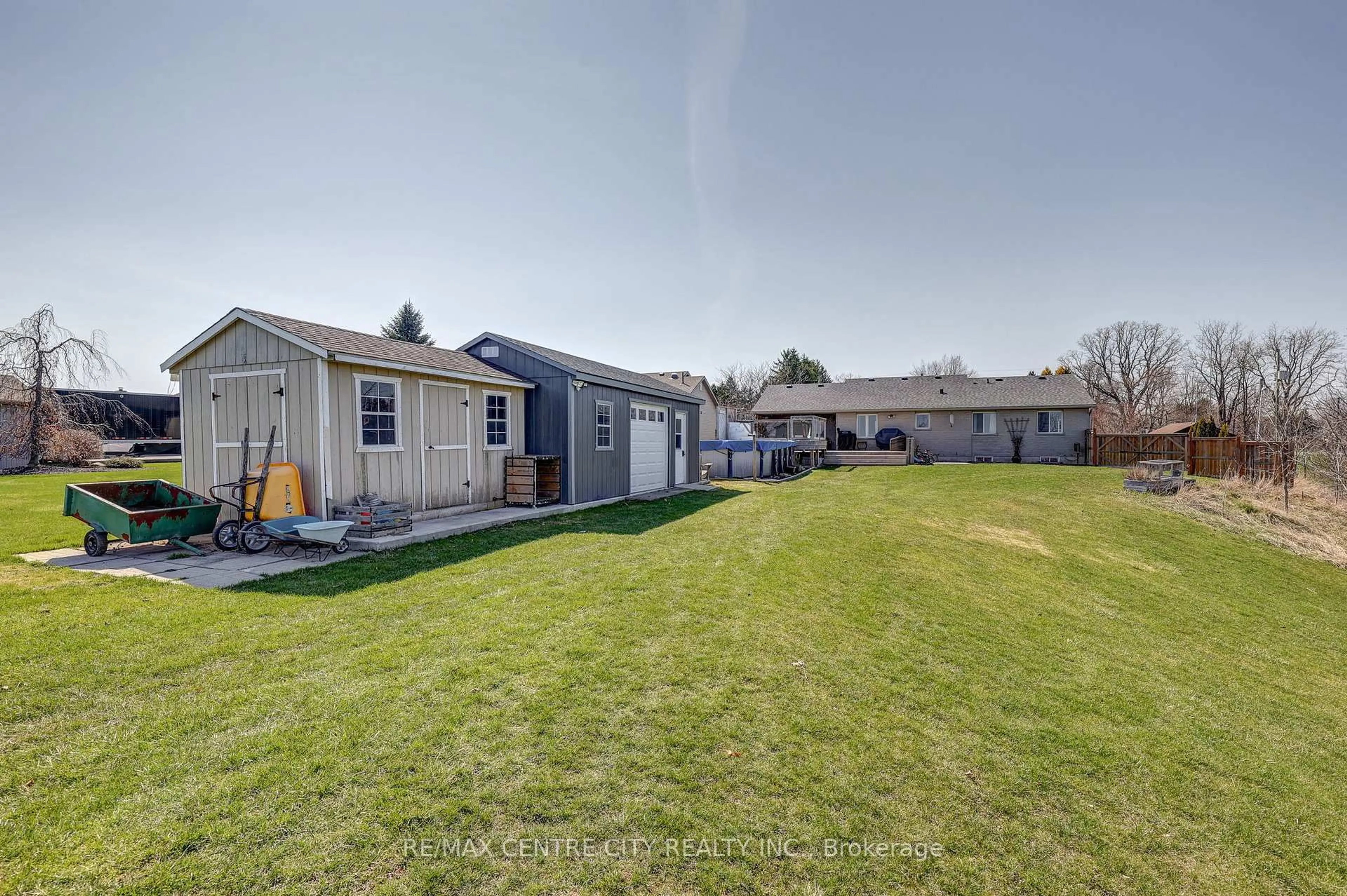 A pic from outside/outdoor area/front of a property/back of a property/a pic from drone, street for 11680 Springfie Springfield Rd, Malahide Ontario N0L 2J0