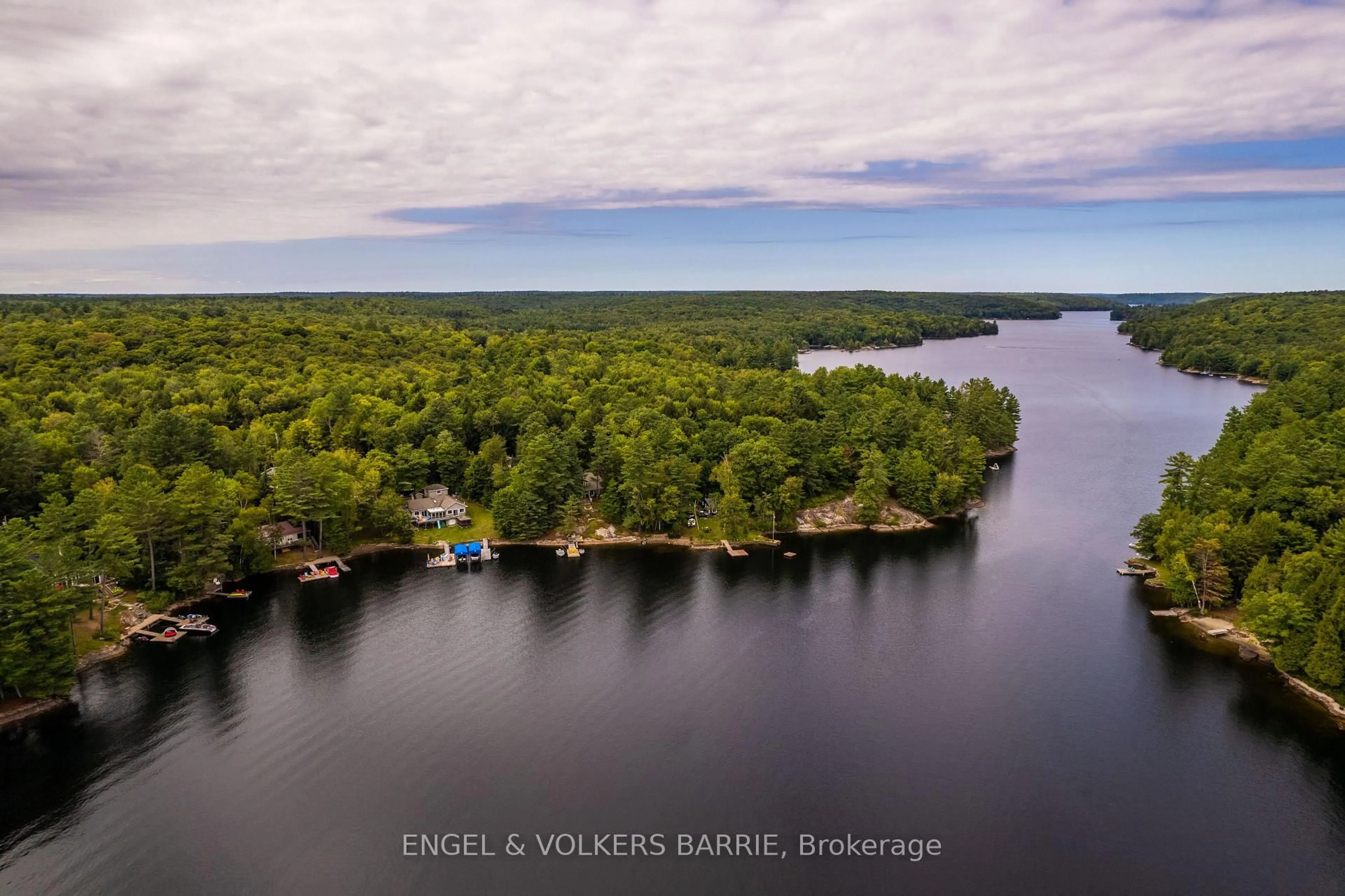 A pic from outside/outdoor area/front of a property/back of a property/a pic from drone, water/lake/river/ocean view for 1043 Fortunes Tr, Algonquin Highlands Ontario K0M 1S0