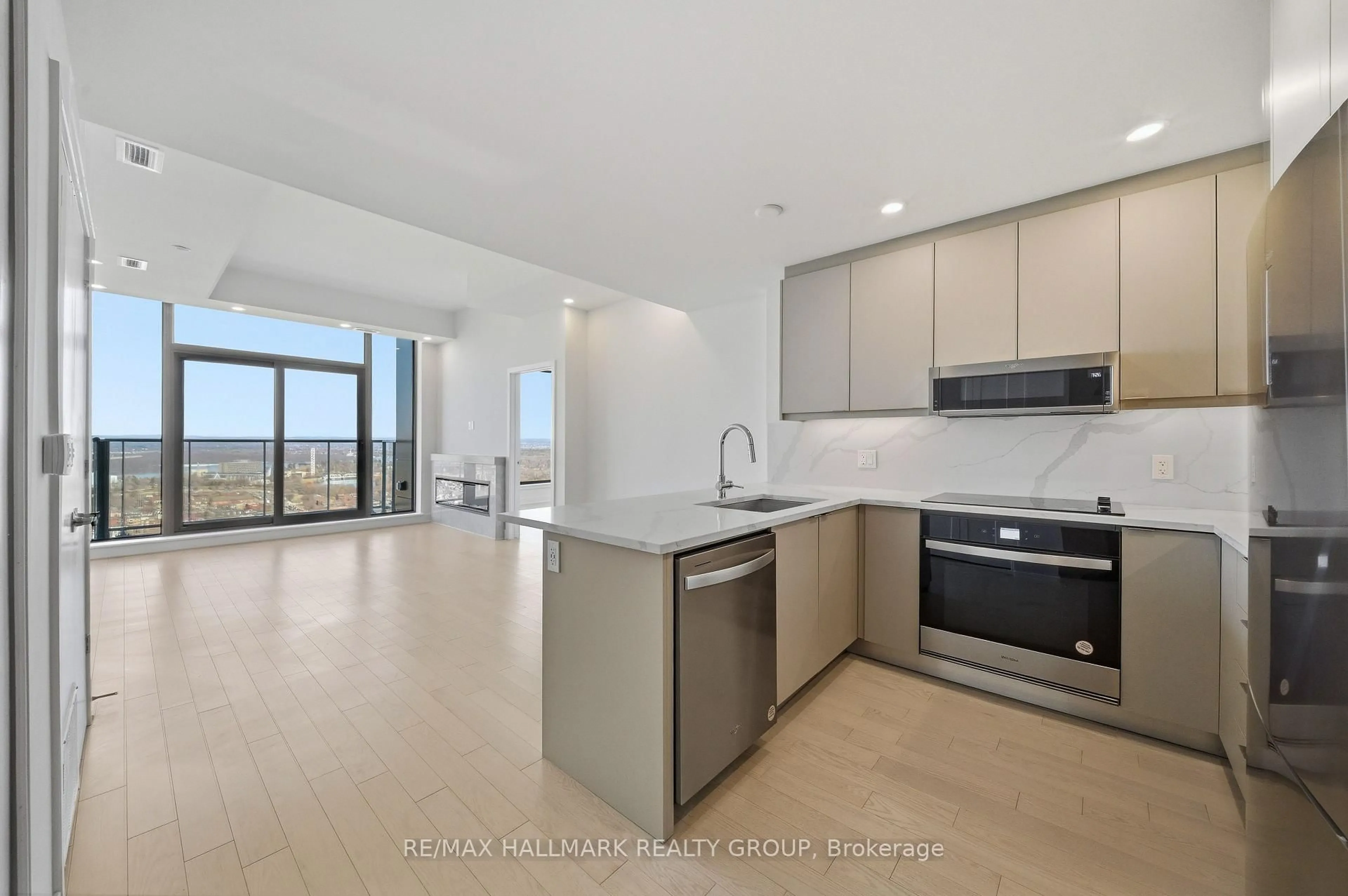 Open concept kitchen, unknown for 180 George St #2604, Ottawa Ontario K1N 0G8