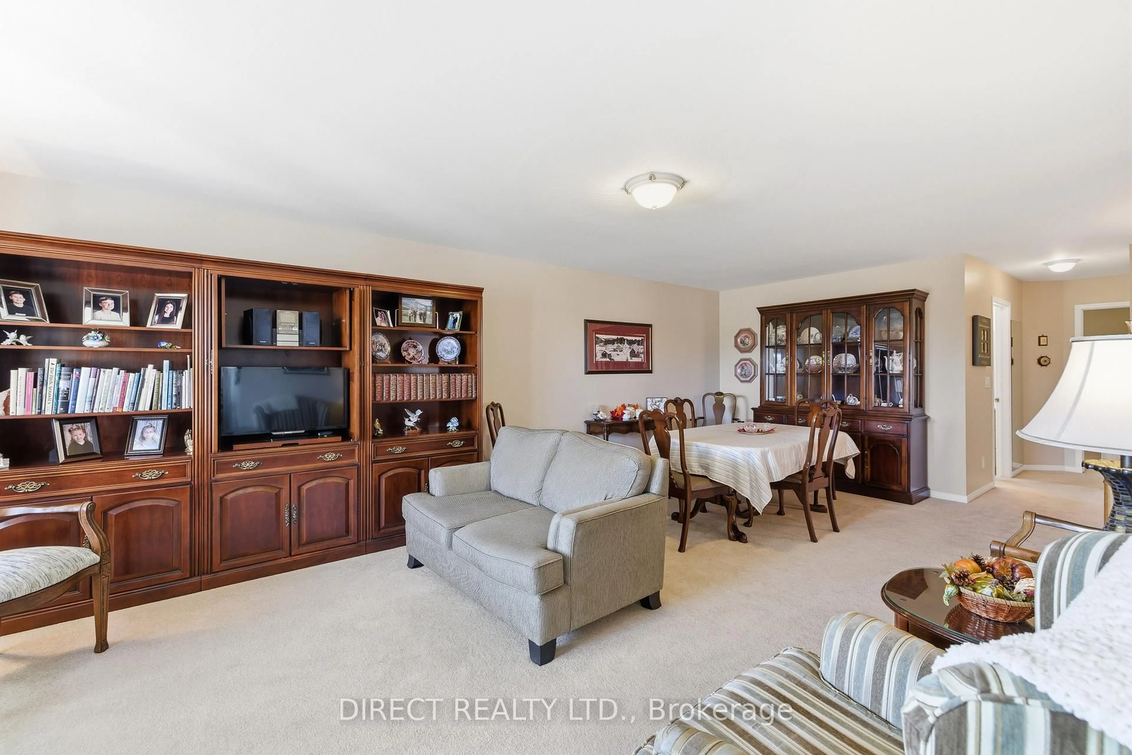 Living room with furniture, unknown for 340 Bridge St, Belleville Ontario K8P 5H1