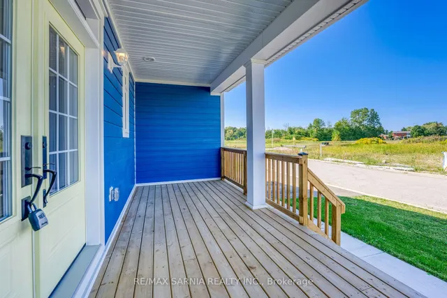 4167 BOARDWALK Ave, Plympton-Wyoming 4