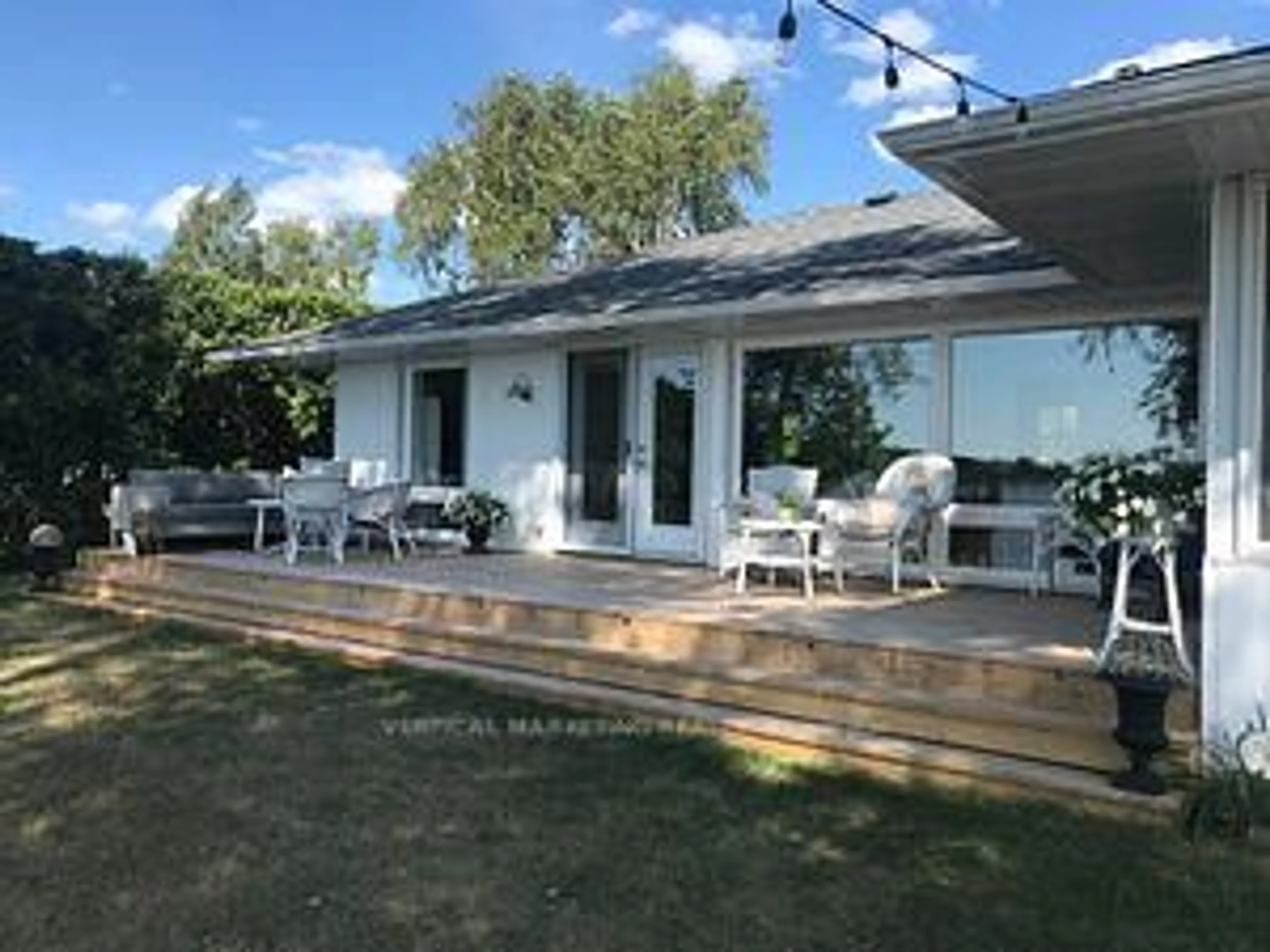 A pic from outside/outdoor area/front of a property/back of a property/a pic from drone, water/lake/river/ocean view for 39 Macpherson Cres, Kawartha Lakes Ontario K0M 2B0