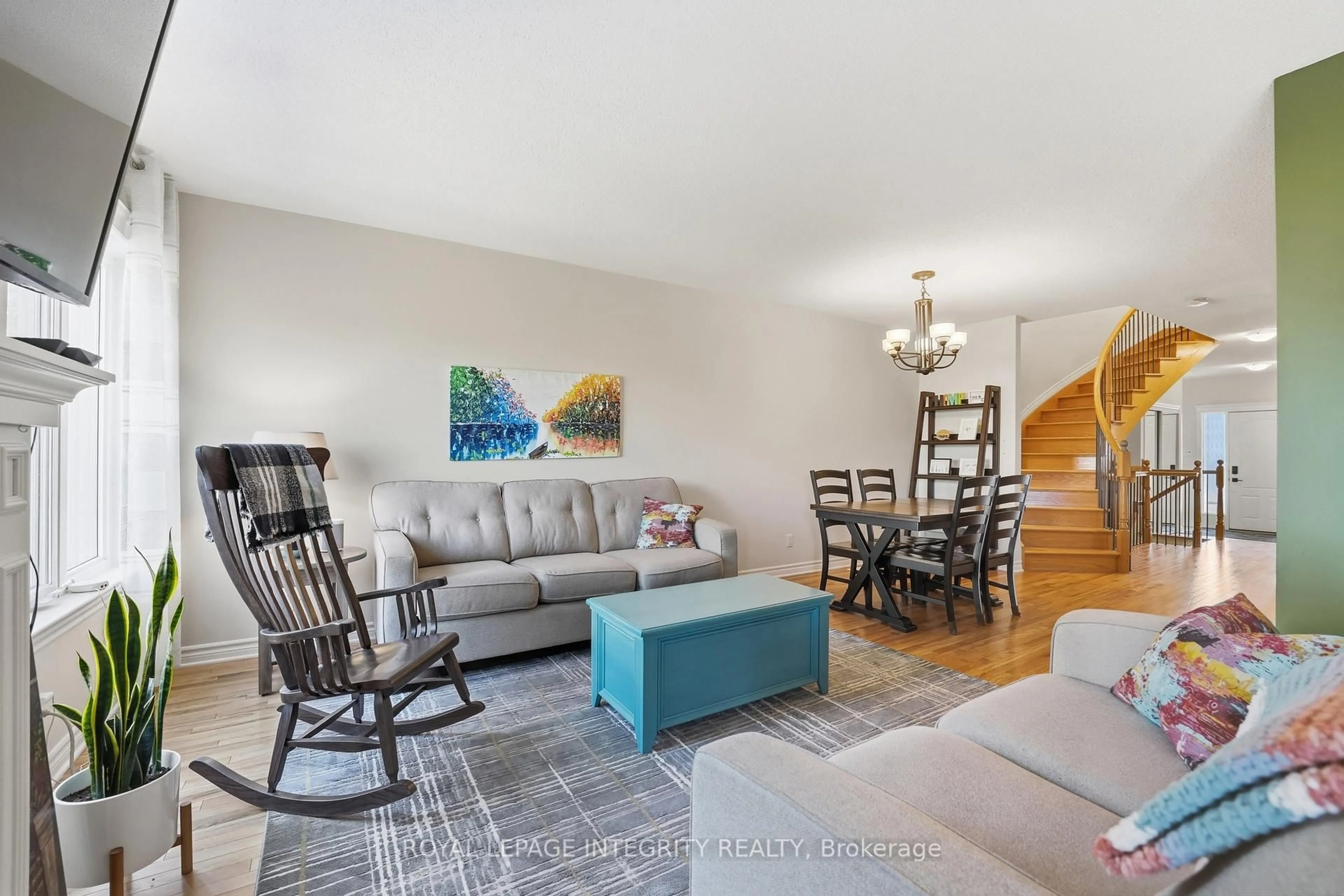 Living room with furniture, unknown for 1036 Marconi Ave, Kanata Ontario K2W 0C8