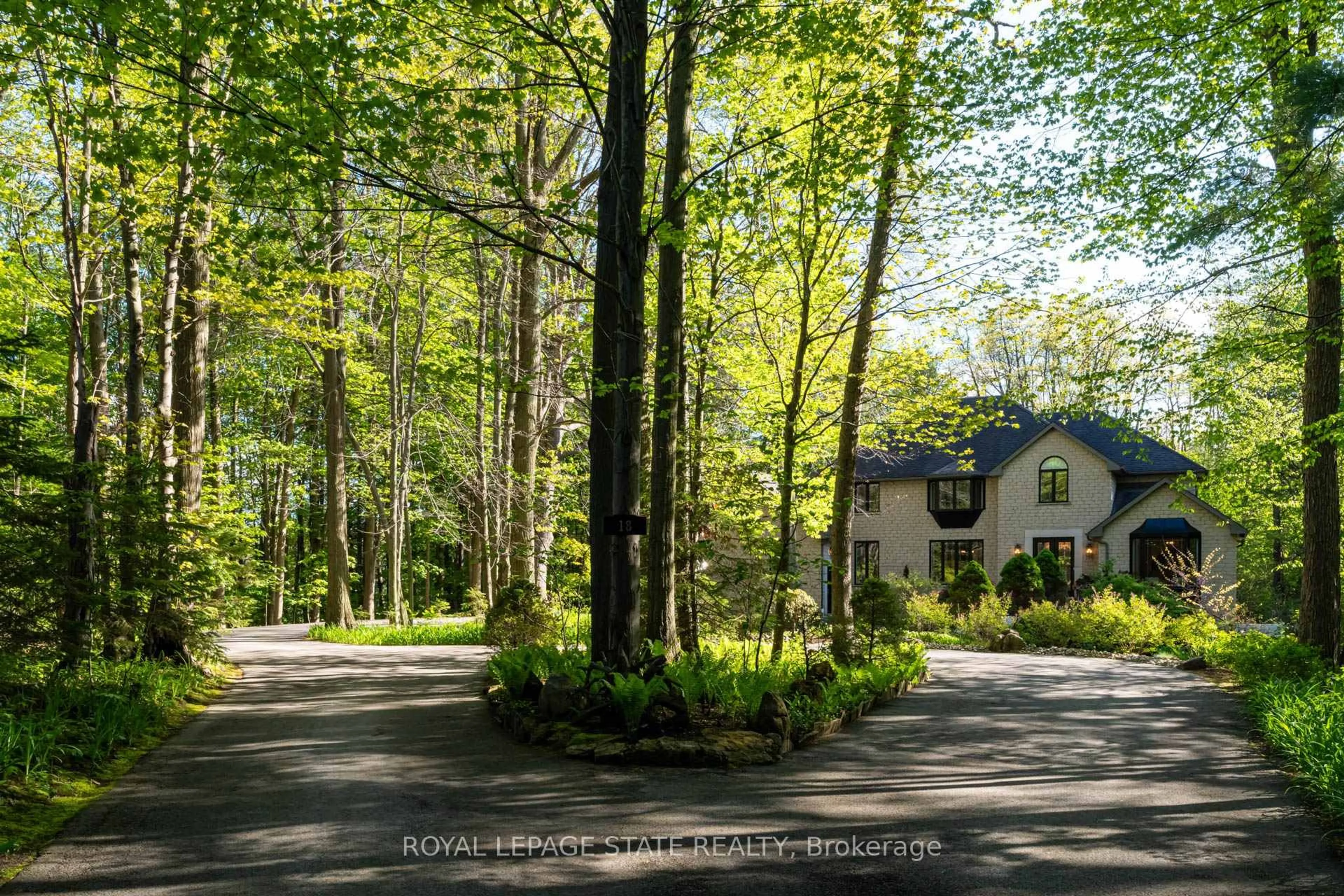 Unknown for 18 Elder Cres, Hamilton Ontario L0R 1R0