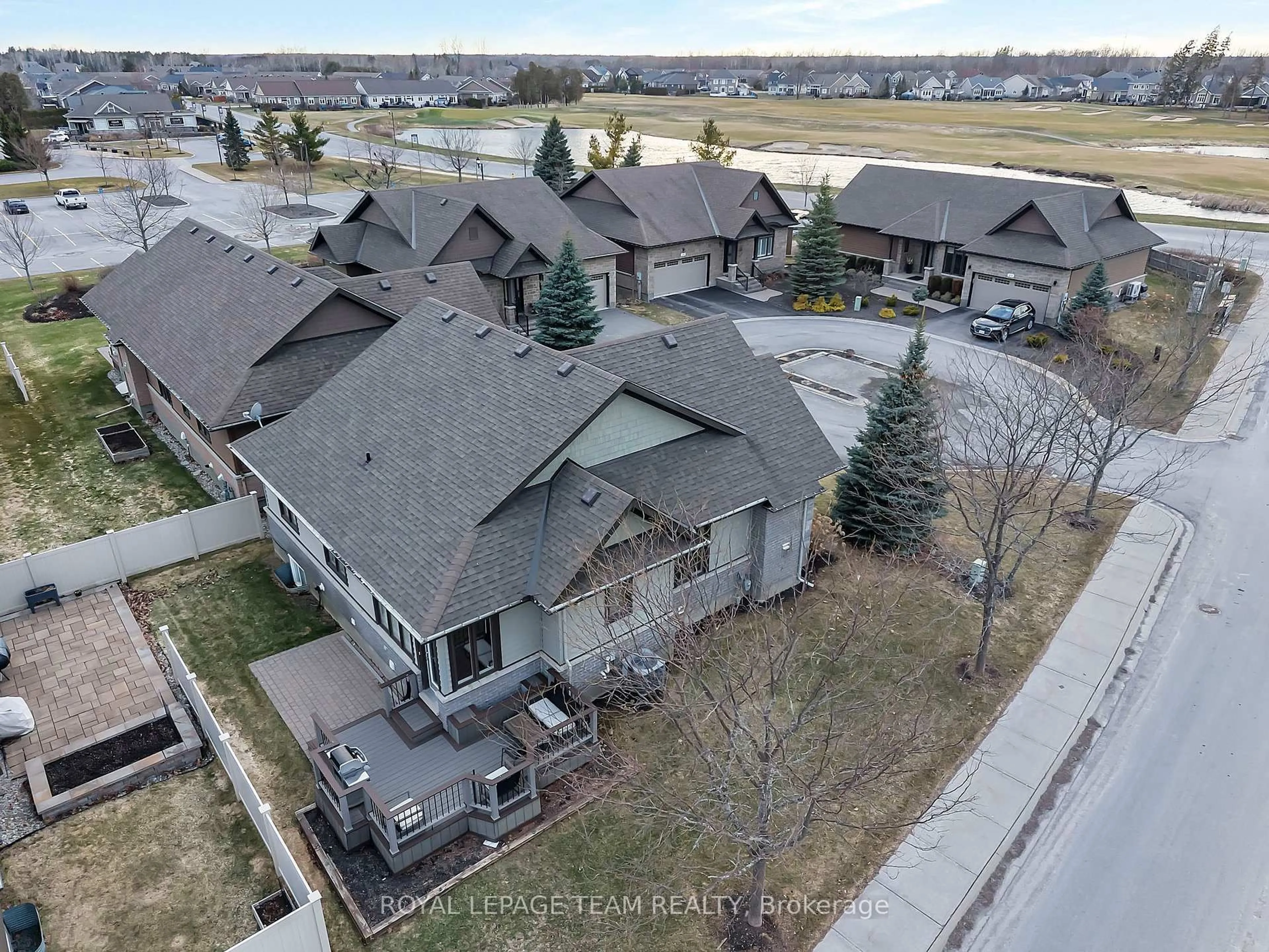 A pic from outside/outdoor area/front of a property/back of a property/a pic from drone, street for 28 Magnolia Way, North Grenville Ontario K0G 1J0
