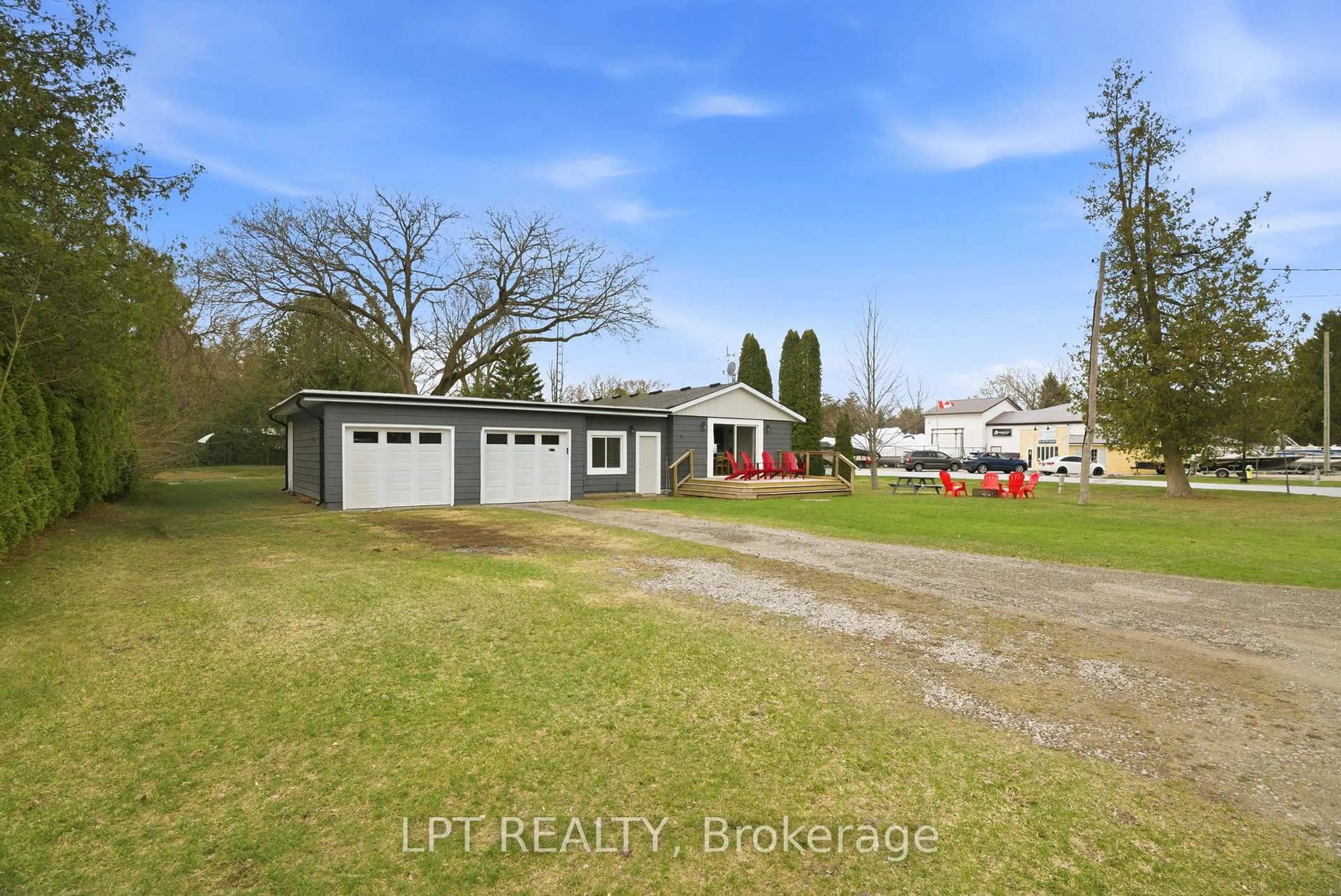 A pic from outside/outdoor area/front of a property/back of a property/a pic from drone, water/lake/river/ocean view for 7597 Biddulph St, Lambton Shores Ontario N0M 2L0