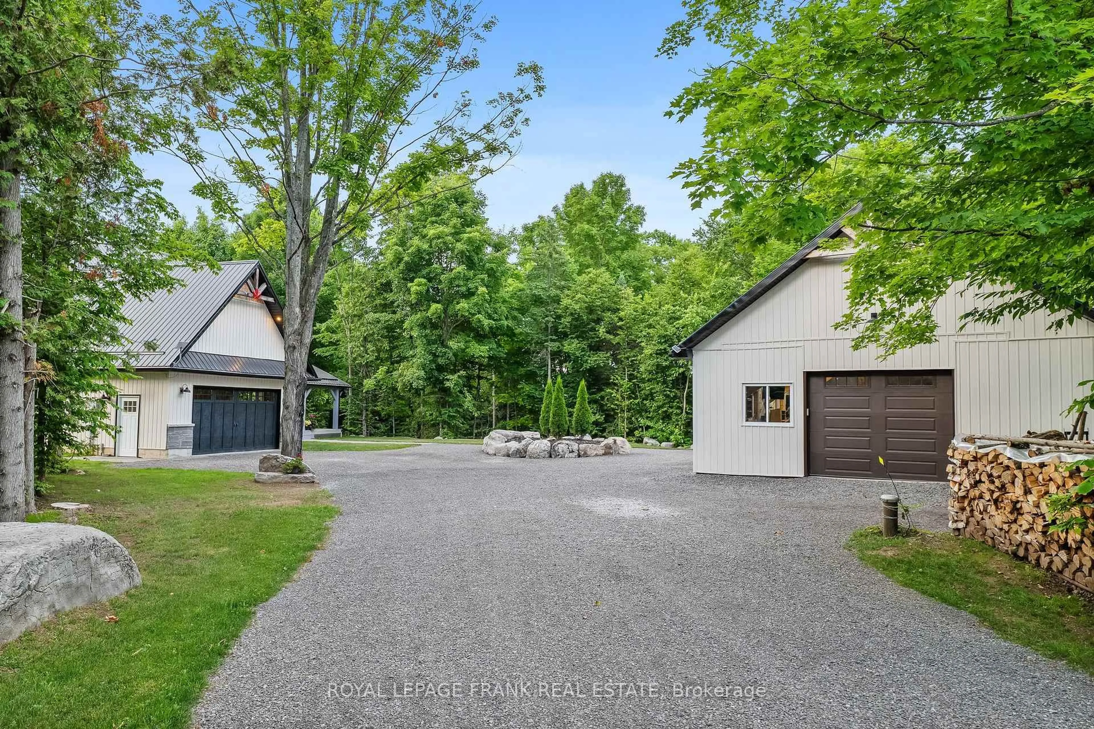 Unknown for 975 Ray Rd, Madoc Ontario K0K 2K0