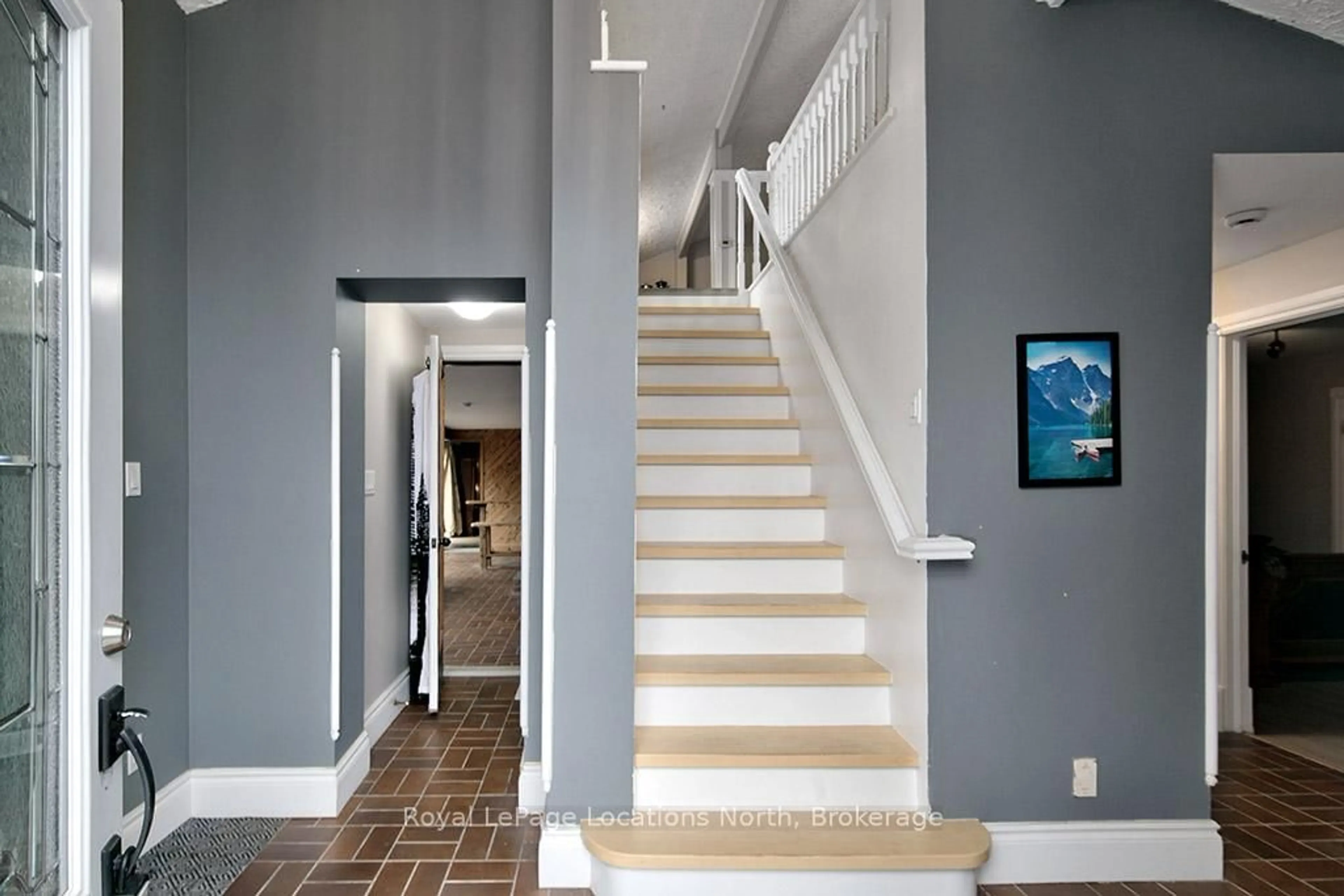 Unknown for 252 Swiss Meadows Blvd, Blue Mountains Ontario N0H 2E0