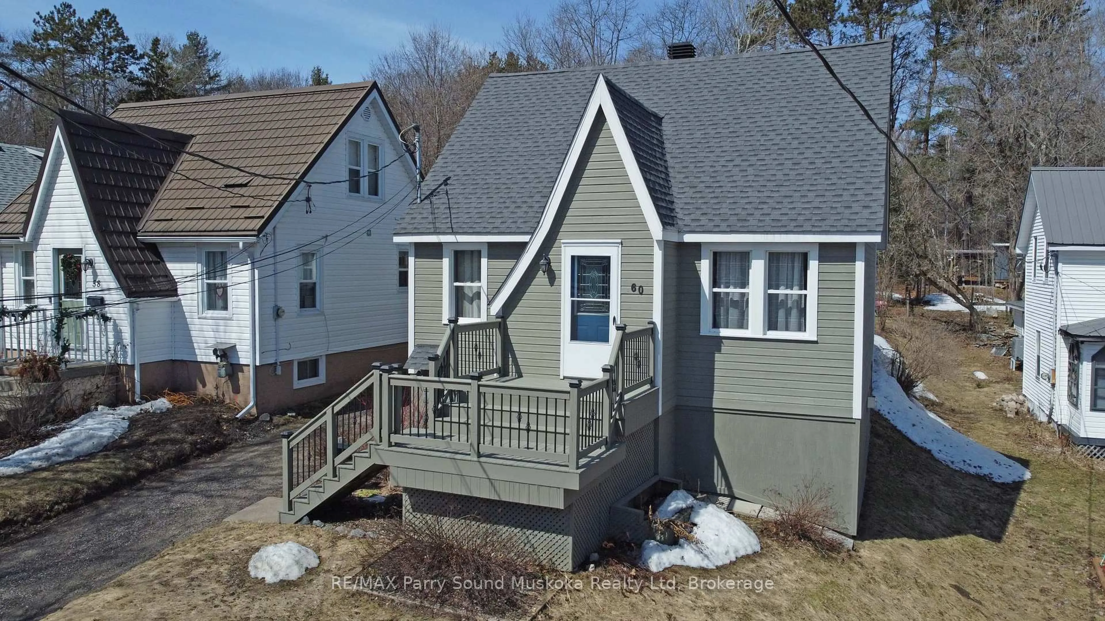 Unknown for 60 William St, Parry Sound Ontario P2A 1V1