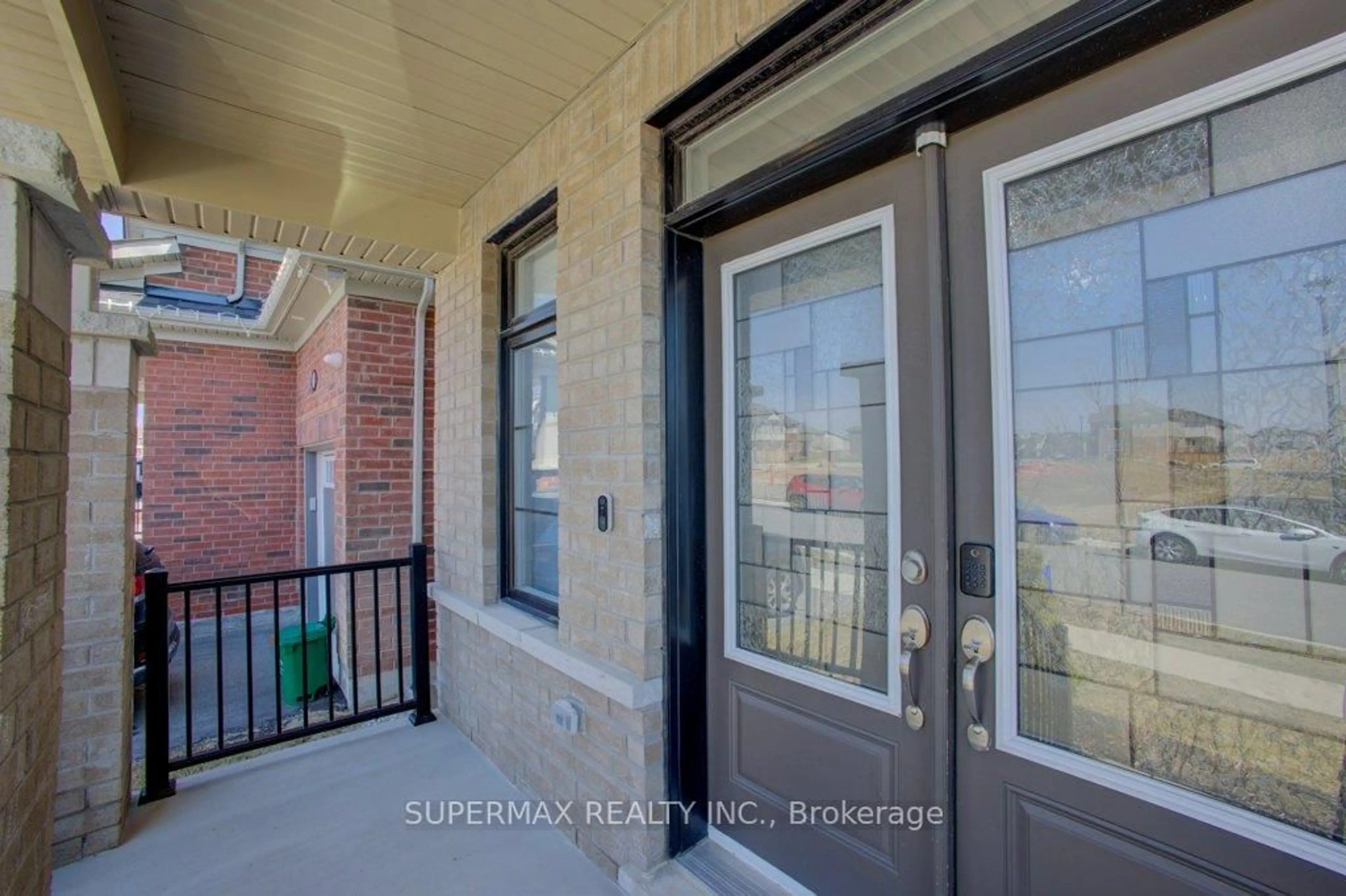 Indoor entryway for 22 DASS Dr, Centre Wellington Ontario N1M 0J2