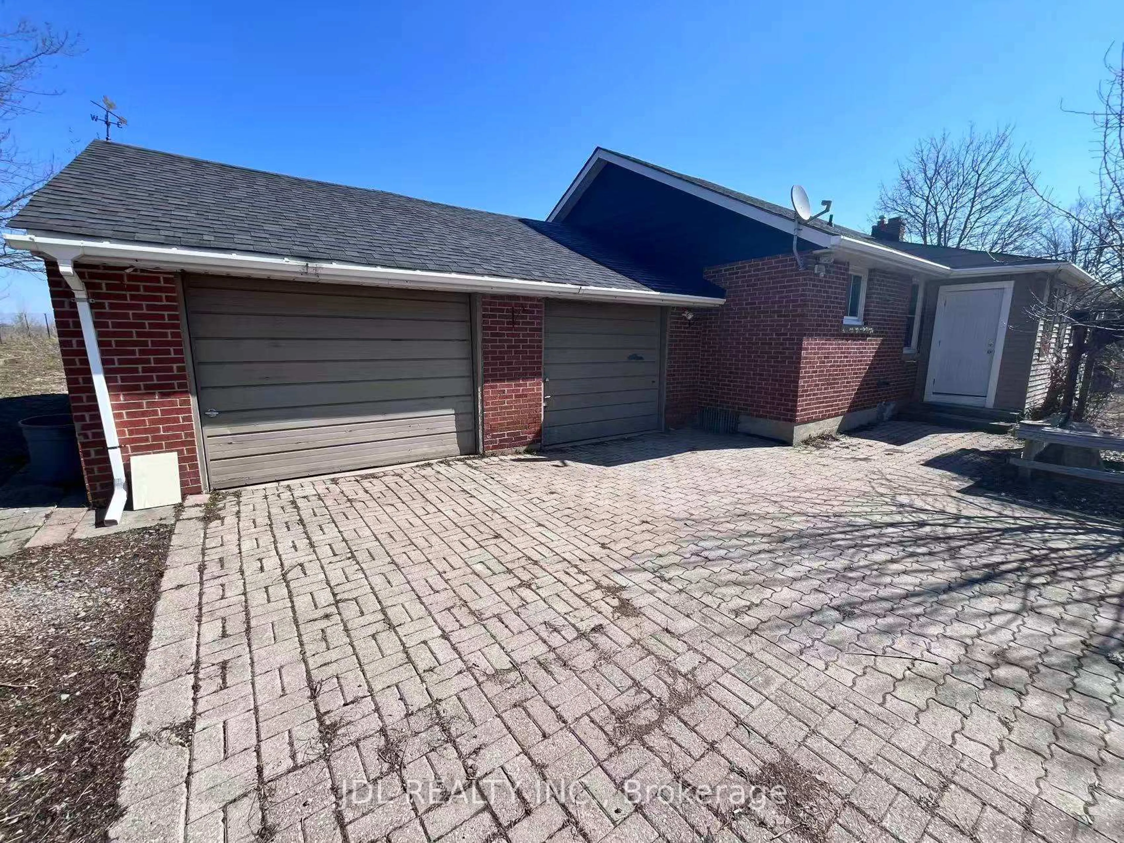 Home with brick exterior material, street for 8110 Chippewa Rd, Hamilton Ontario L0R 1W0