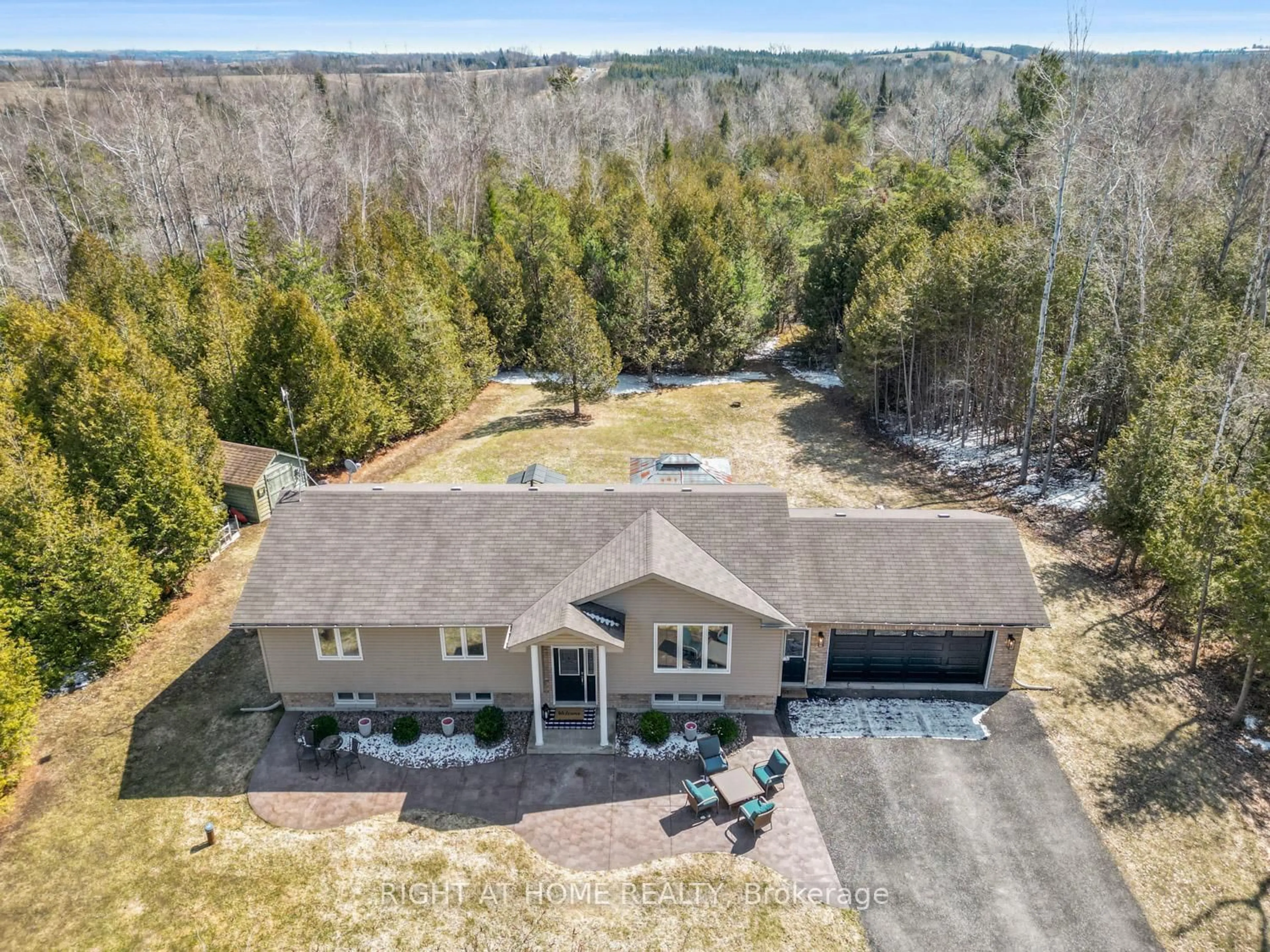 A pic from outside/outdoor area/front of a property/back of a property/a pic from drone, unknown for 216 Mount Horeb Rd, Kawartha Lakes Ontario K9V 4R4