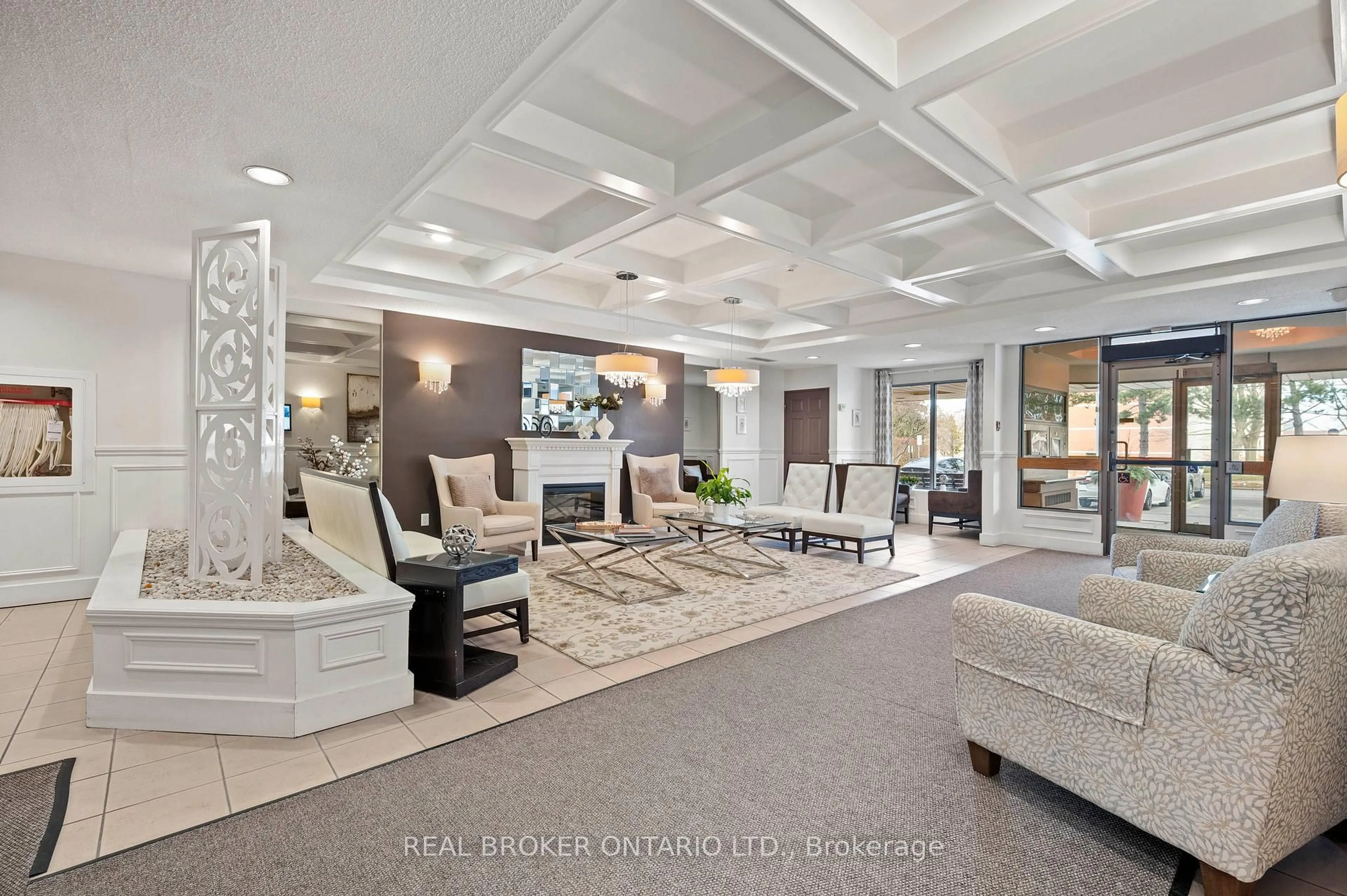 Lobby for 265 Westcourt Pl #101, Waterloo Ontario N2L 6E4