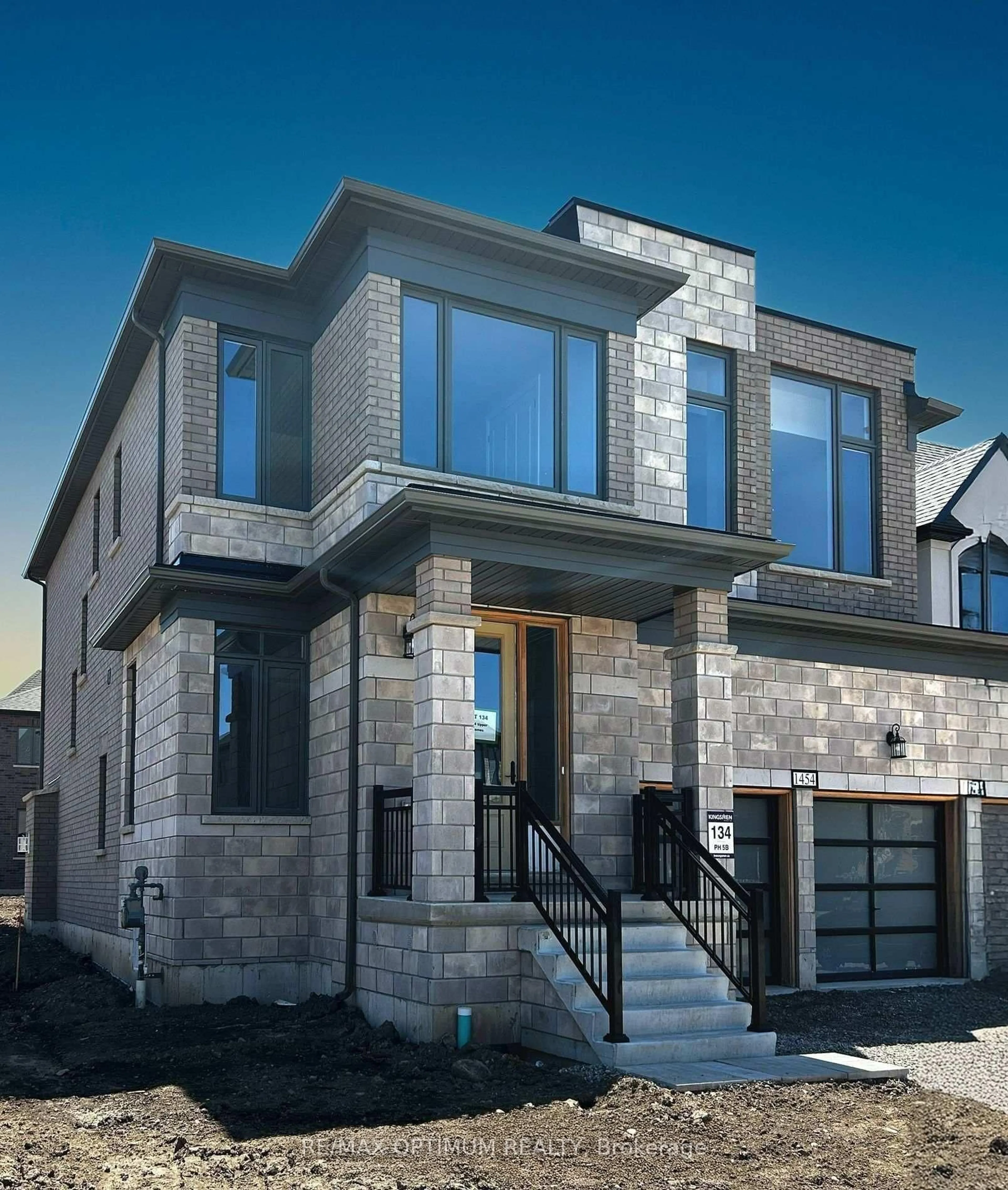 Home with brick exterior material, street for 1454 Upper Thames Dr, Woodstock Ontario N4T 0P9