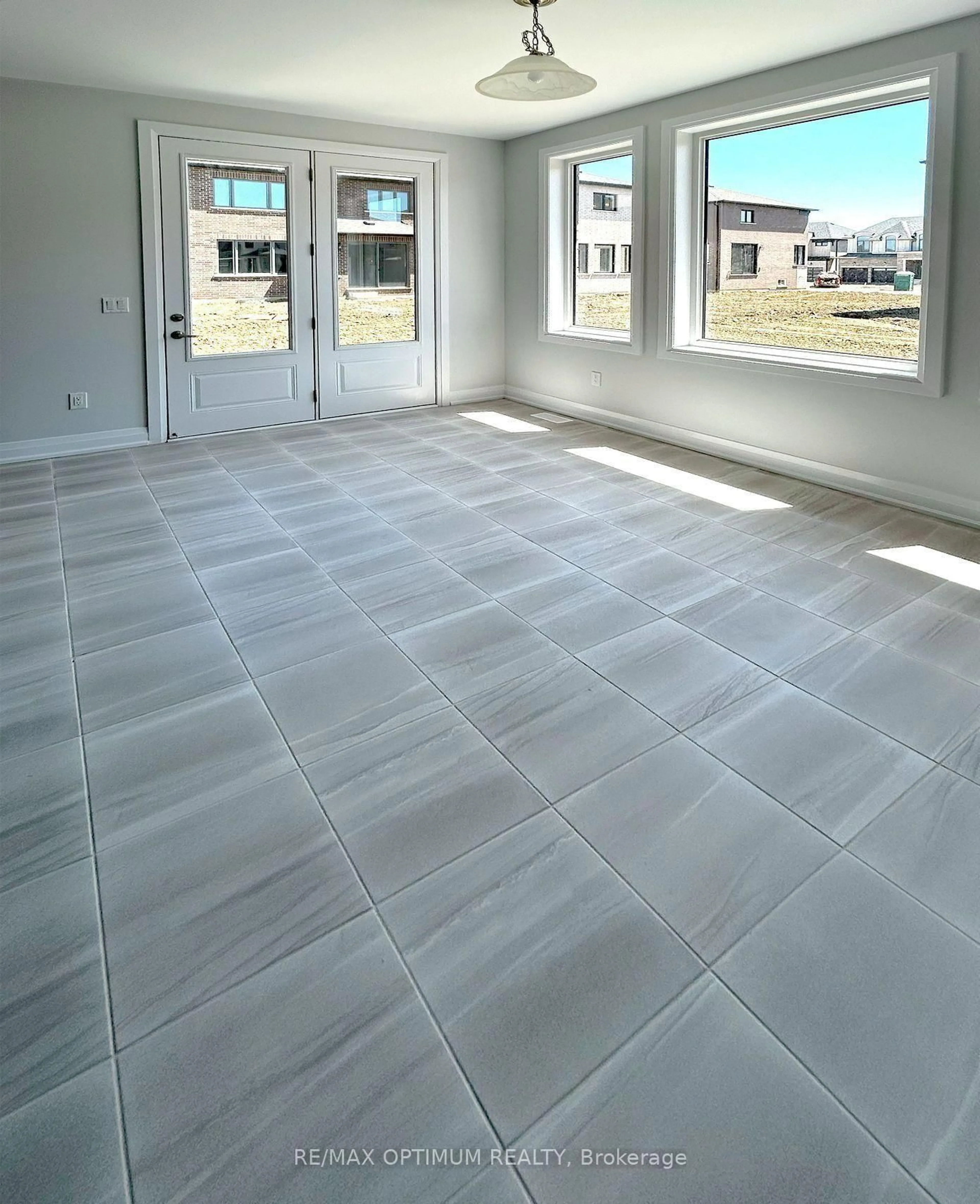 A pic of a room for 1454 Upper Thames Dr, Woodstock Ontario N4T 0P9