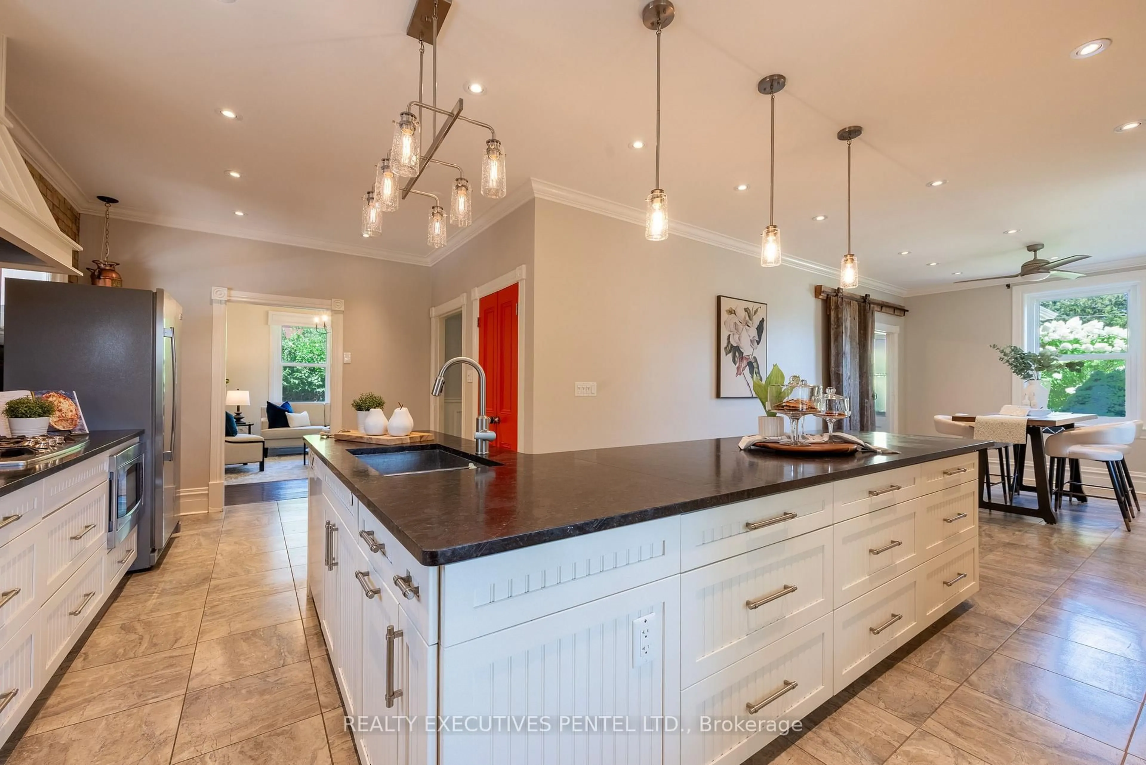 Contemporary kitchen, unknown for 351 George St. St, Cobourg Ontario K9A 3M2