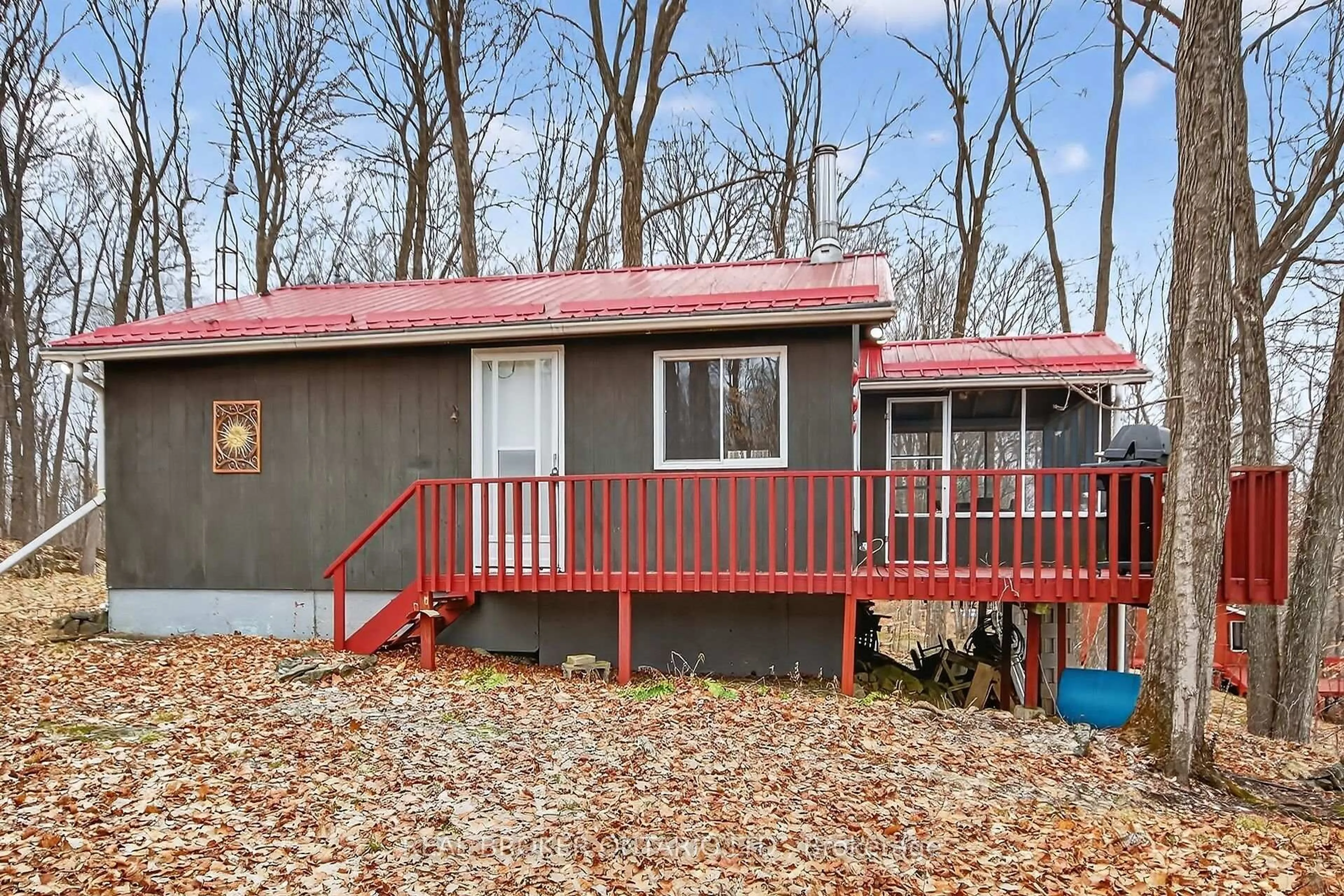 Home with vinyl exterior material, unknown for 59 Fairhaven Lane, Maberly Ontario K0H 2B0