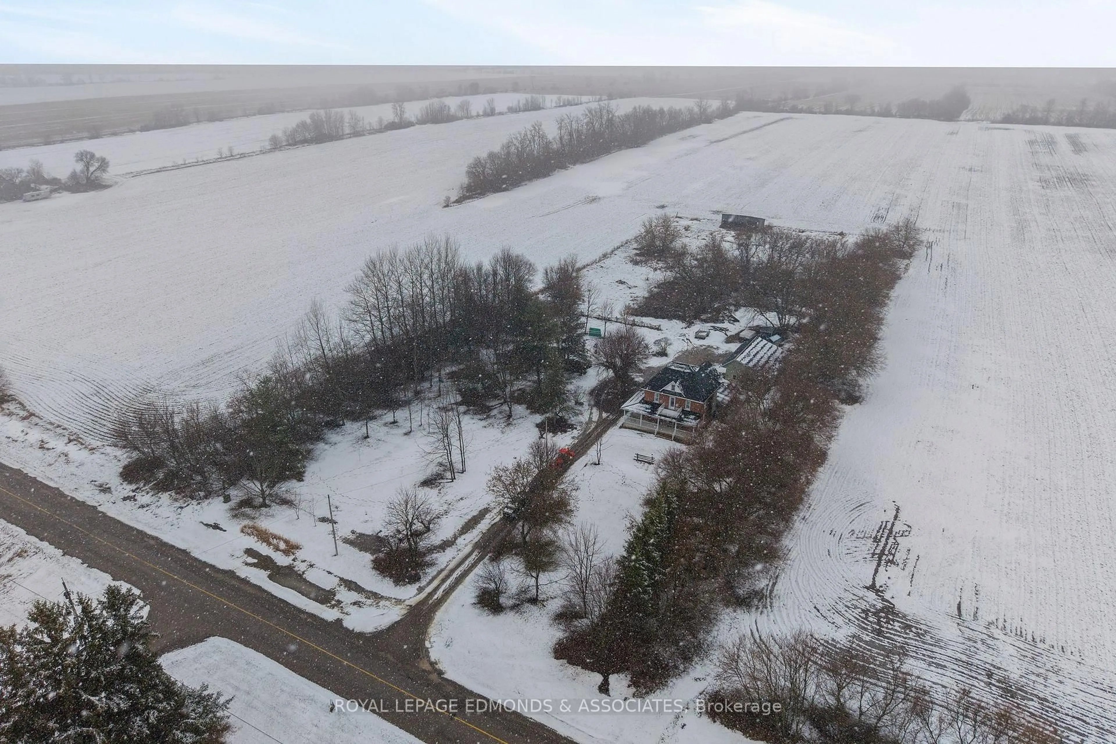 A pic from outside/outdoor area/front of a property/back of a property/a pic from drone, unknown for 2061 Kerr Line, Foresters Falls Ontario K0J 1V0