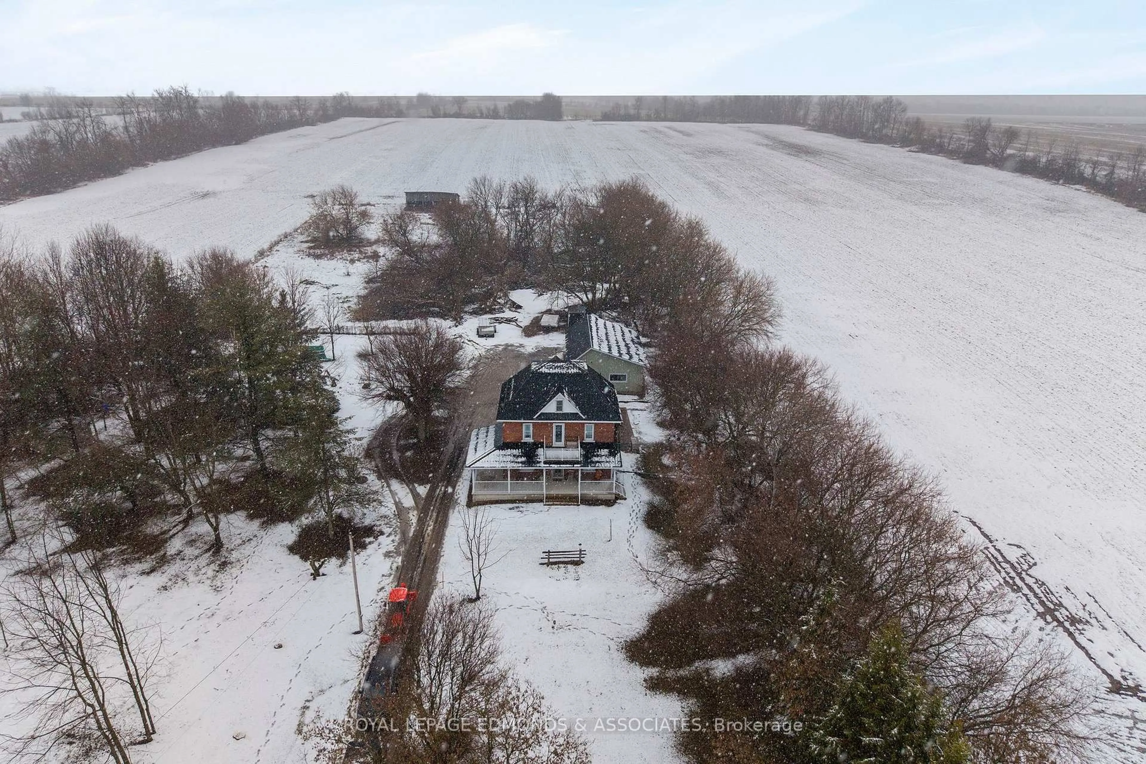 A pic from outside/outdoor area/front of a property/back of a property/a pic from drone, unknown for 2061 Kerr Line, Foresters Falls Ontario K0J 1V0