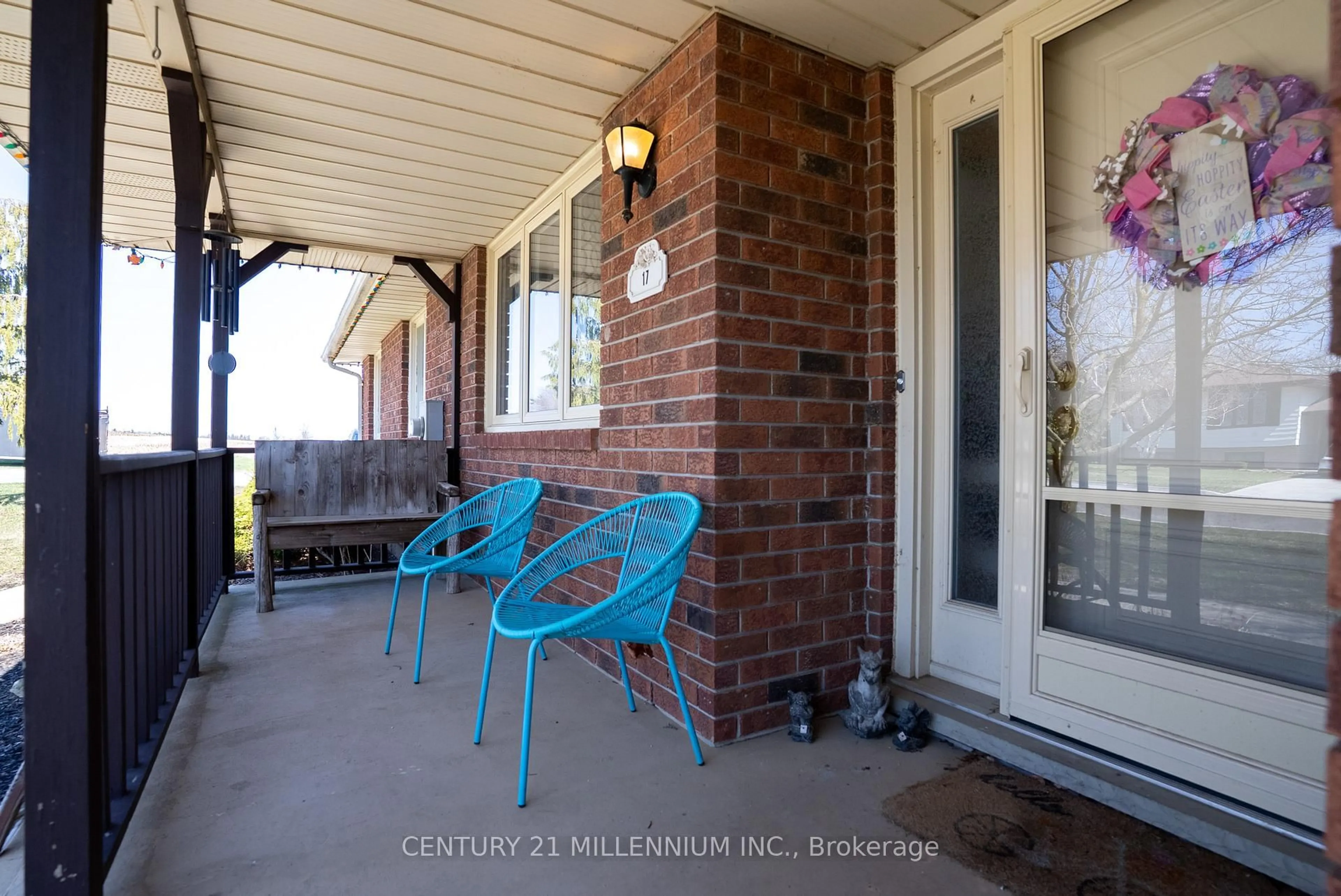 Patio, street for 17 Ross St, Norfolk Ontario N0E 1Y0