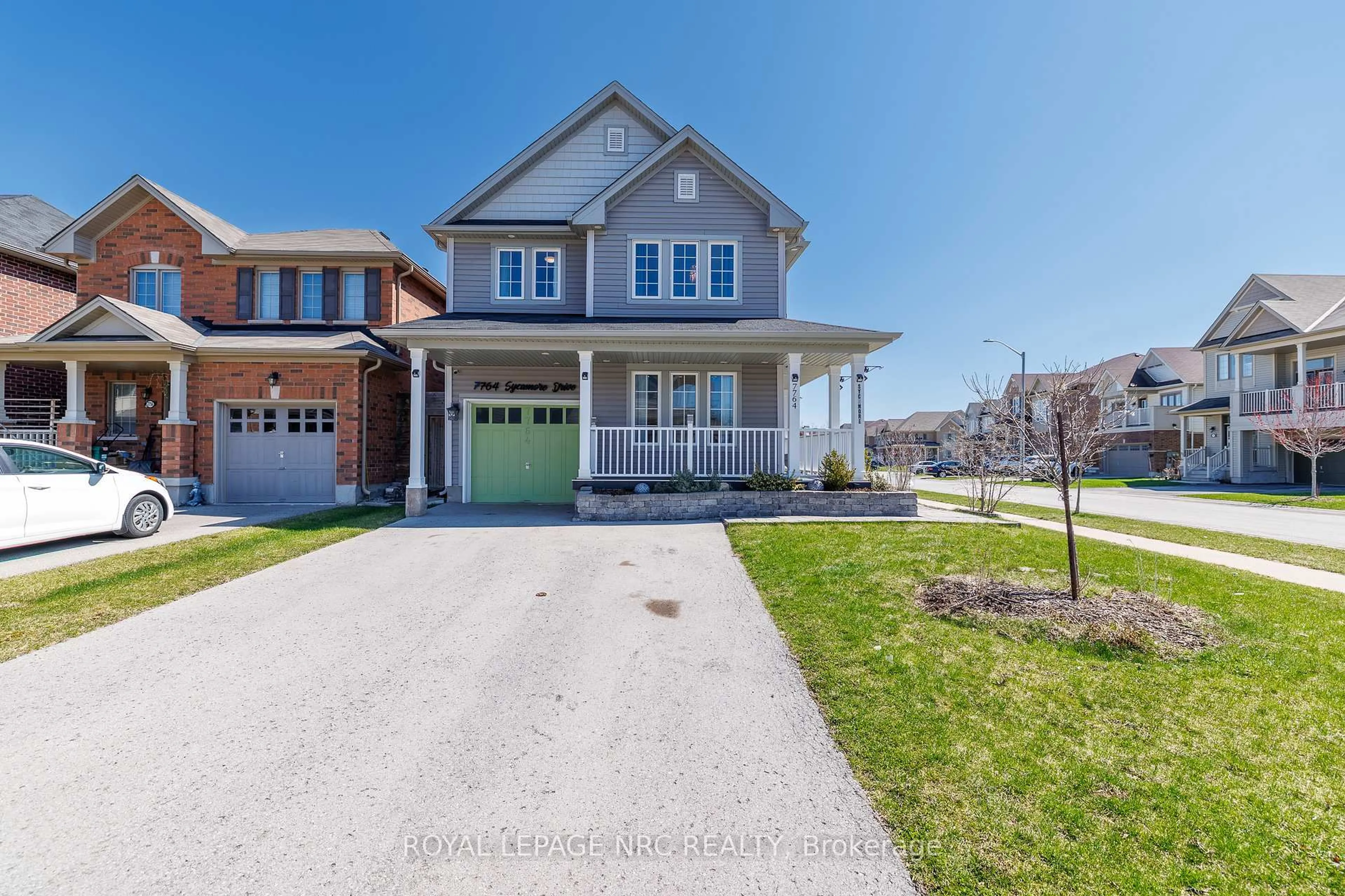Home with brick exterior material, street for 7764 Sycamore Dr, Niagara Falls Ontario L2H 0N6
