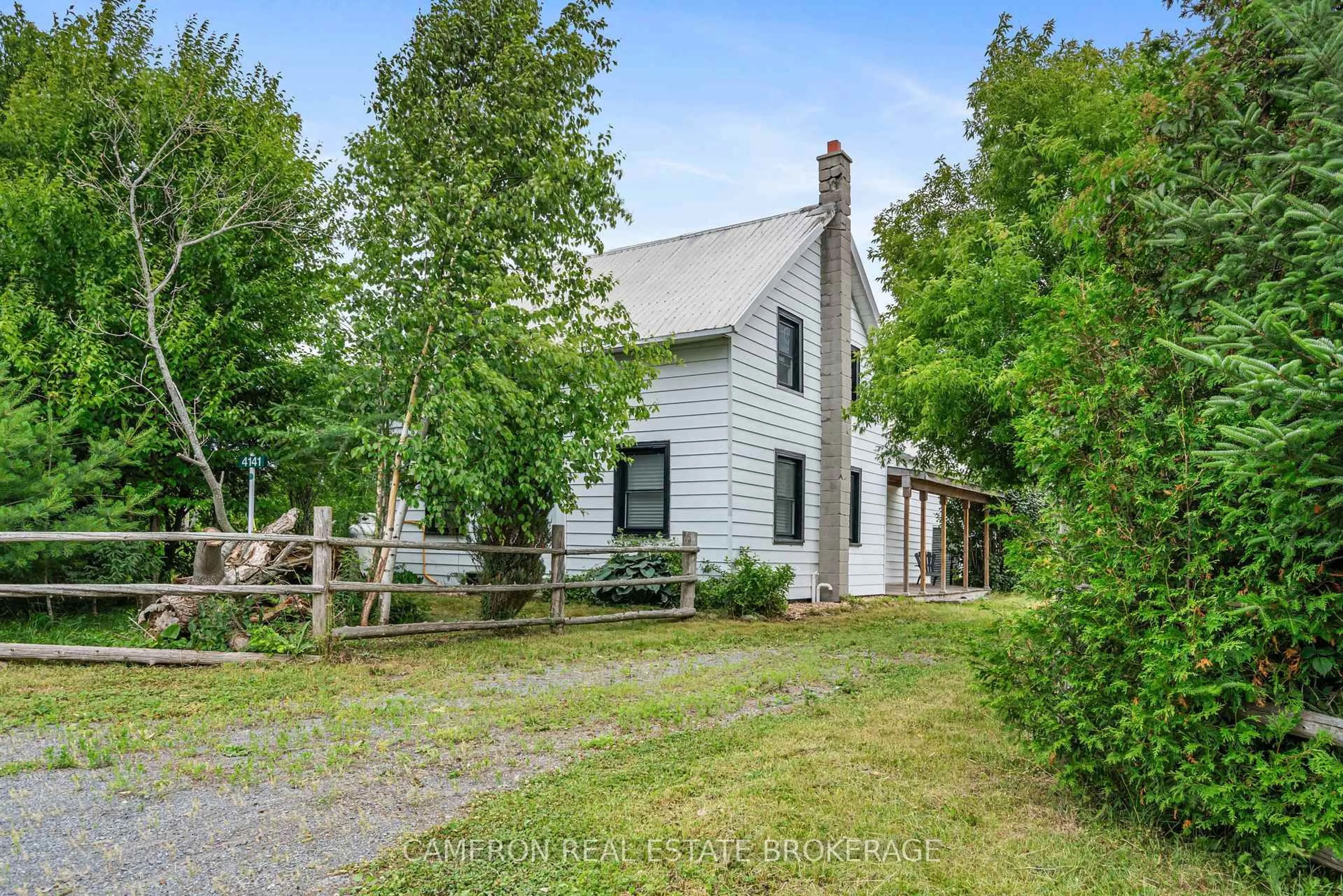A pic from outside/outdoor area/front of a property/back of a property/a pic from drone, street for 4141 Helmer Rd, South Stormont Ontario K0C 1Y0