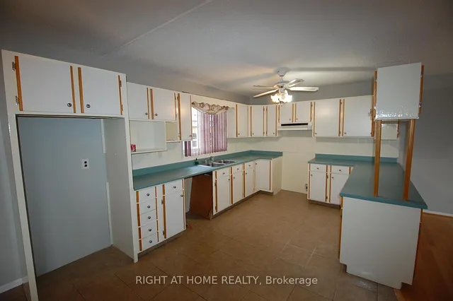 312 Ramage Rd, Clarence-Rockland 4