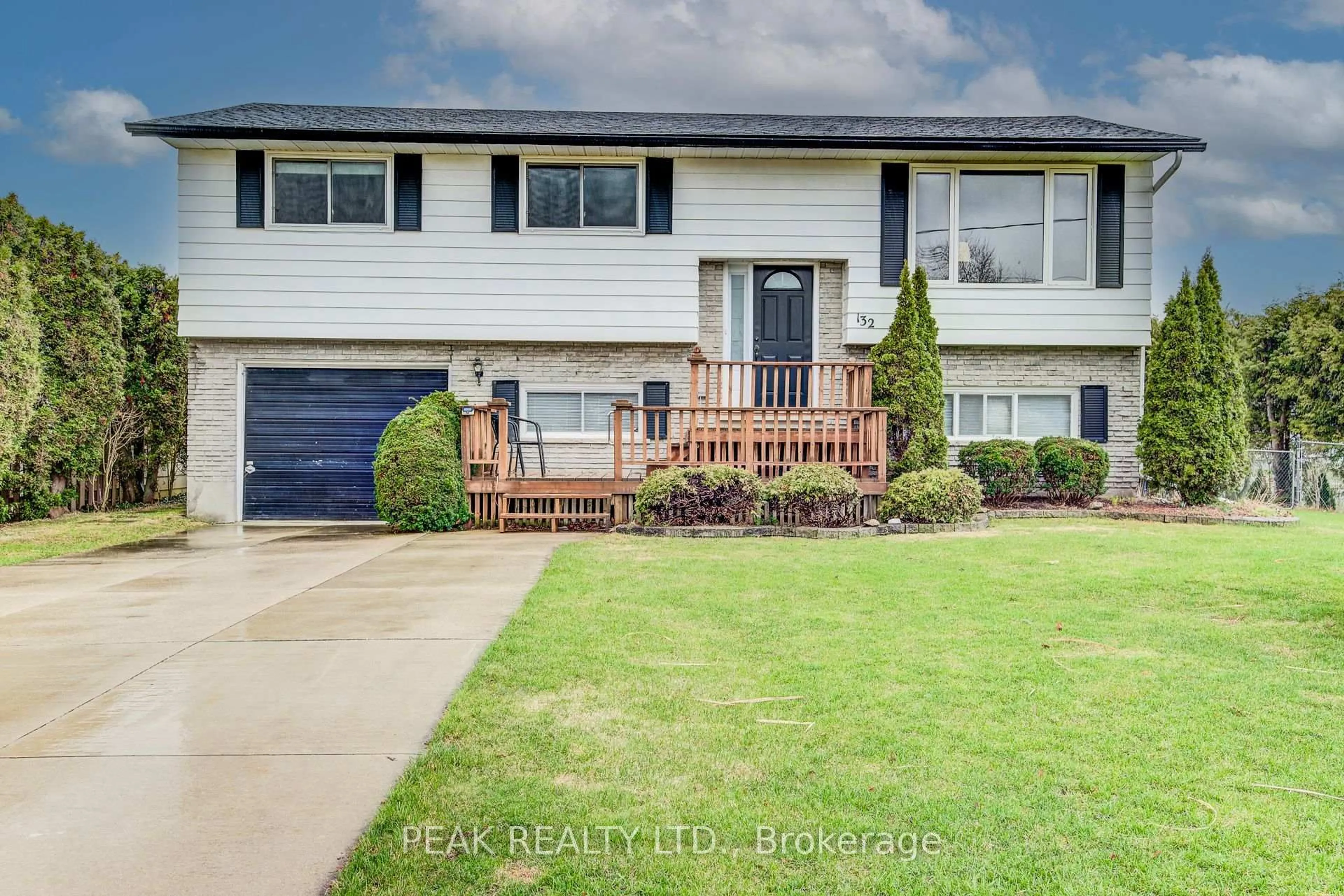 Home with vinyl exterior material, street for 132 Rudy Ave, East Zorra-Tavistock Ontario N0B 2R0