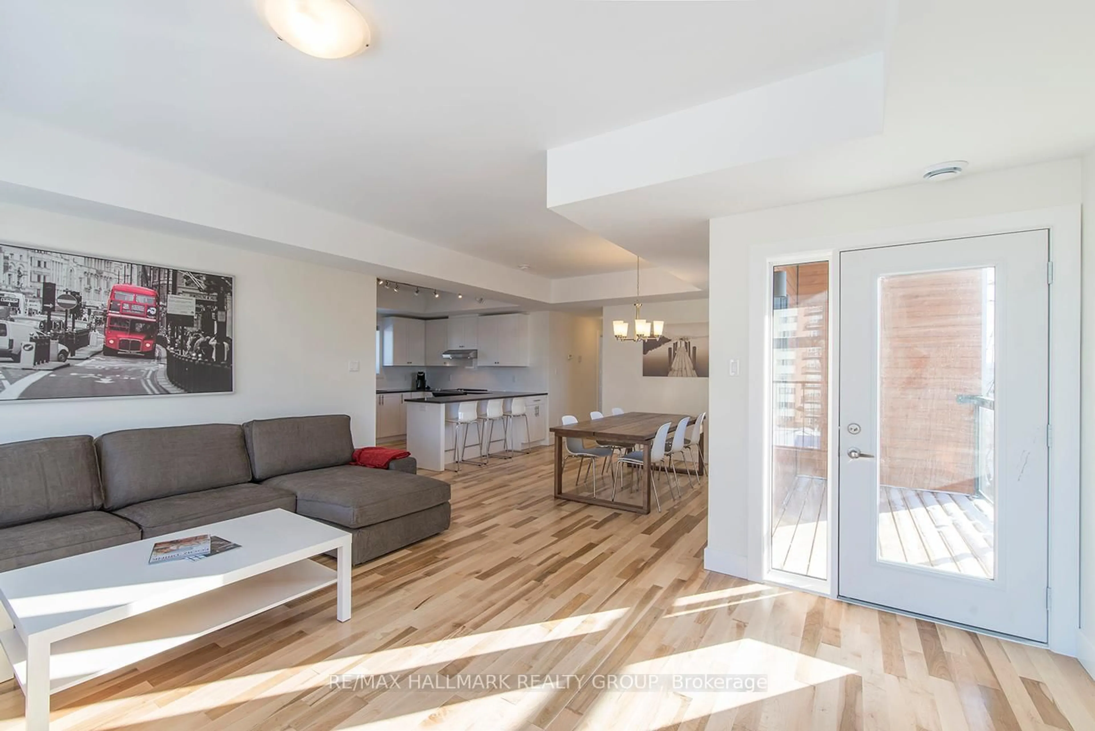 Unknown for 550 Guy St, Ottawa Ontario K1K 1B9