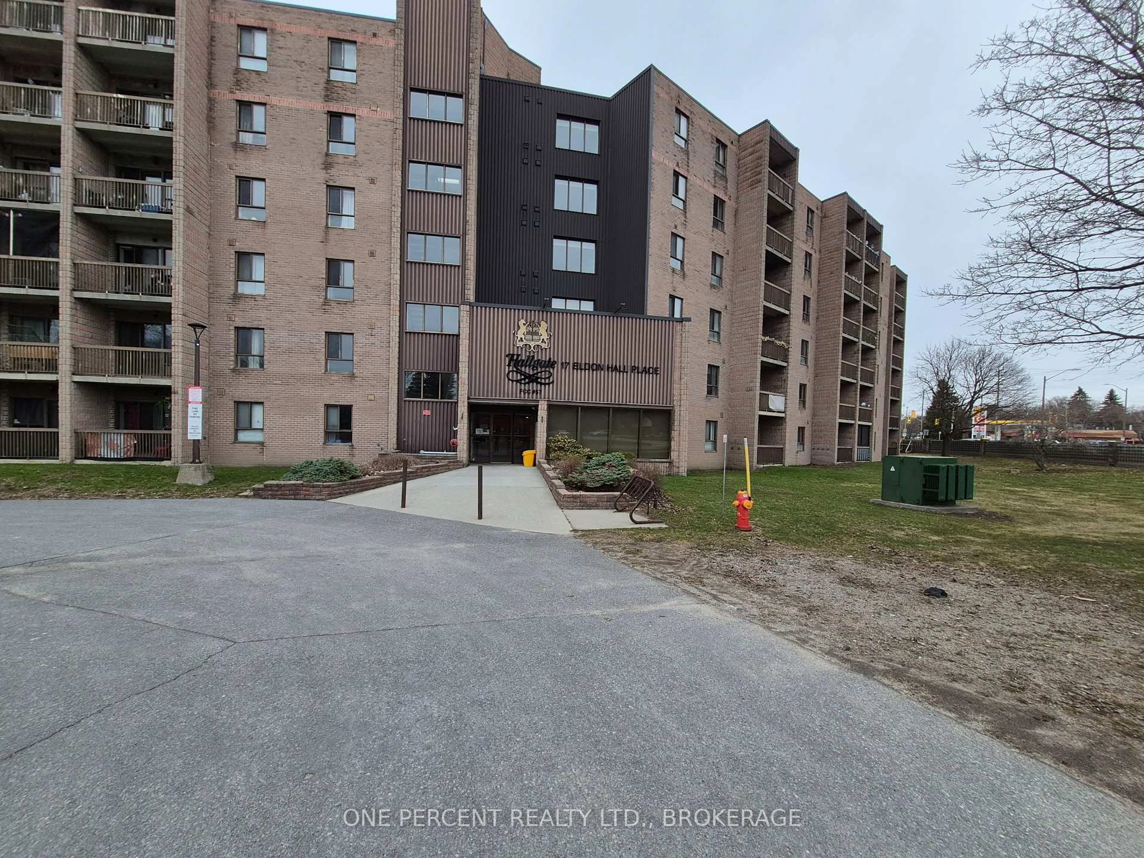 A pic from outside/outdoor area/front of a property/back of a property/a pic from drone, building for 17 Eldon Hall Pl #204, Kingston Ontario K7M 7H5