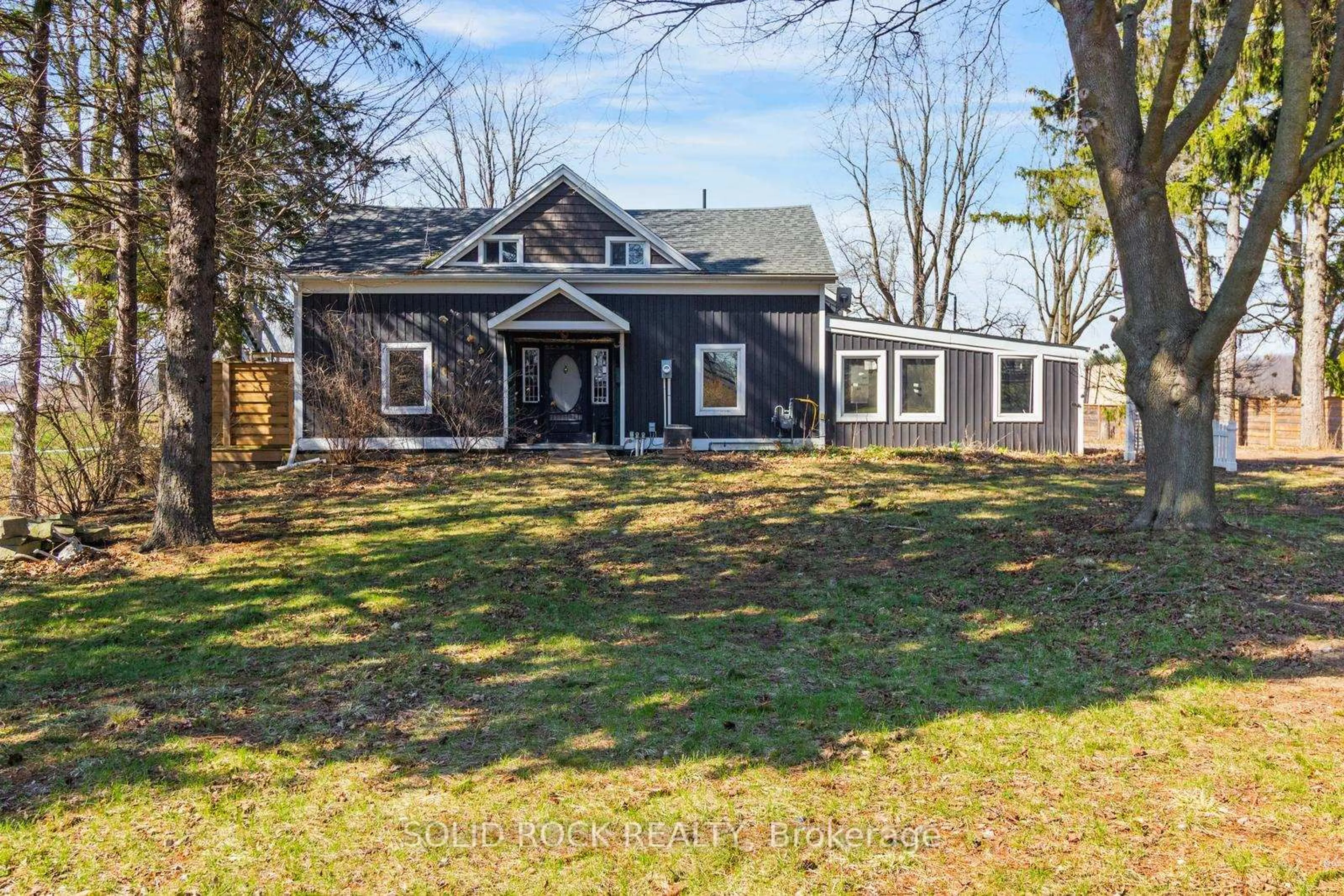 A pic from outside/outdoor area/front of a property/back of a property/a pic from drone, street for 2163 Powerline Rd, Hamilton Ontario L0R 1T0