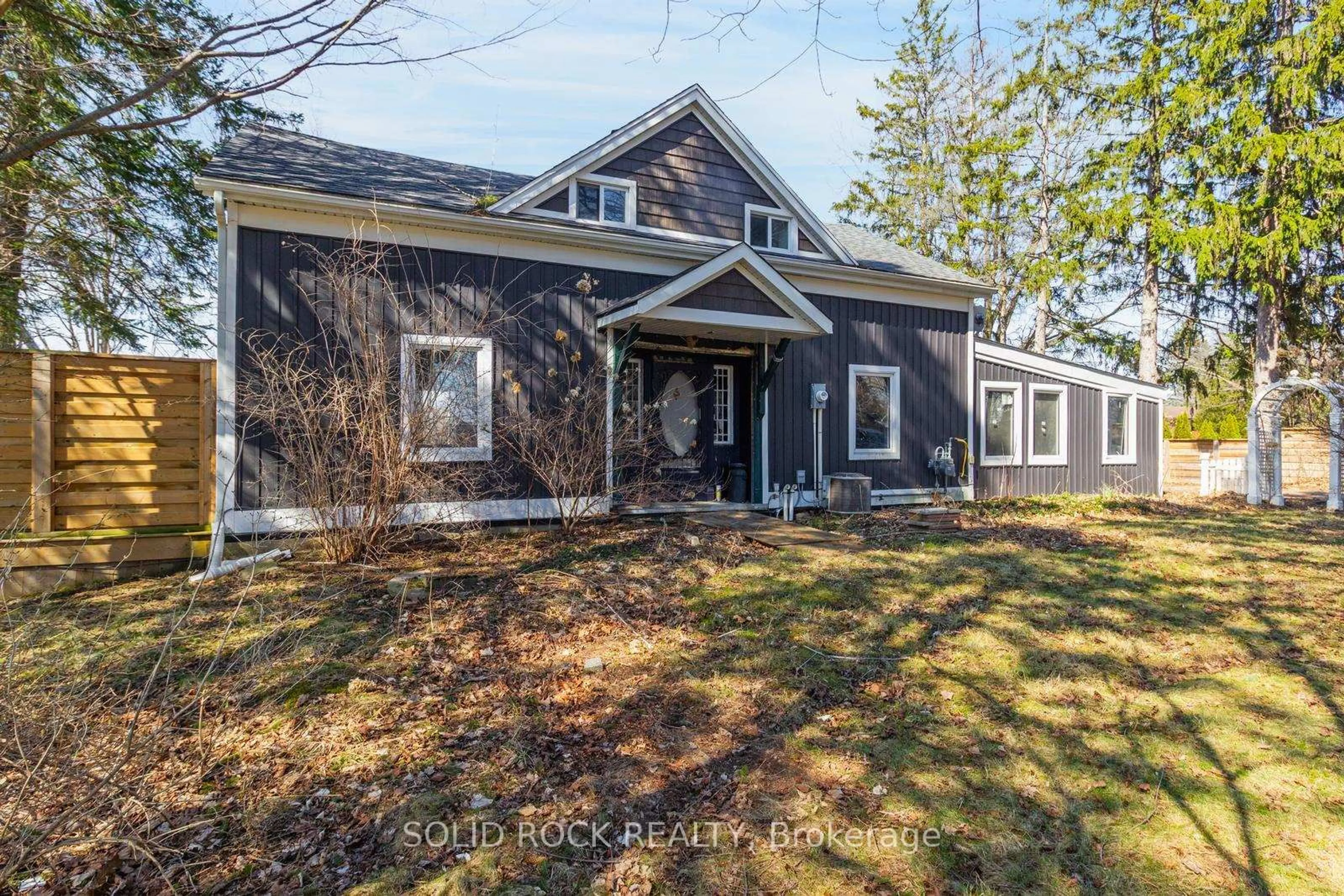 A pic from outside/outdoor area/front of a property/back of a property/a pic from drone, street for 2163 Powerline Rd, Hamilton Ontario L0R 1T0