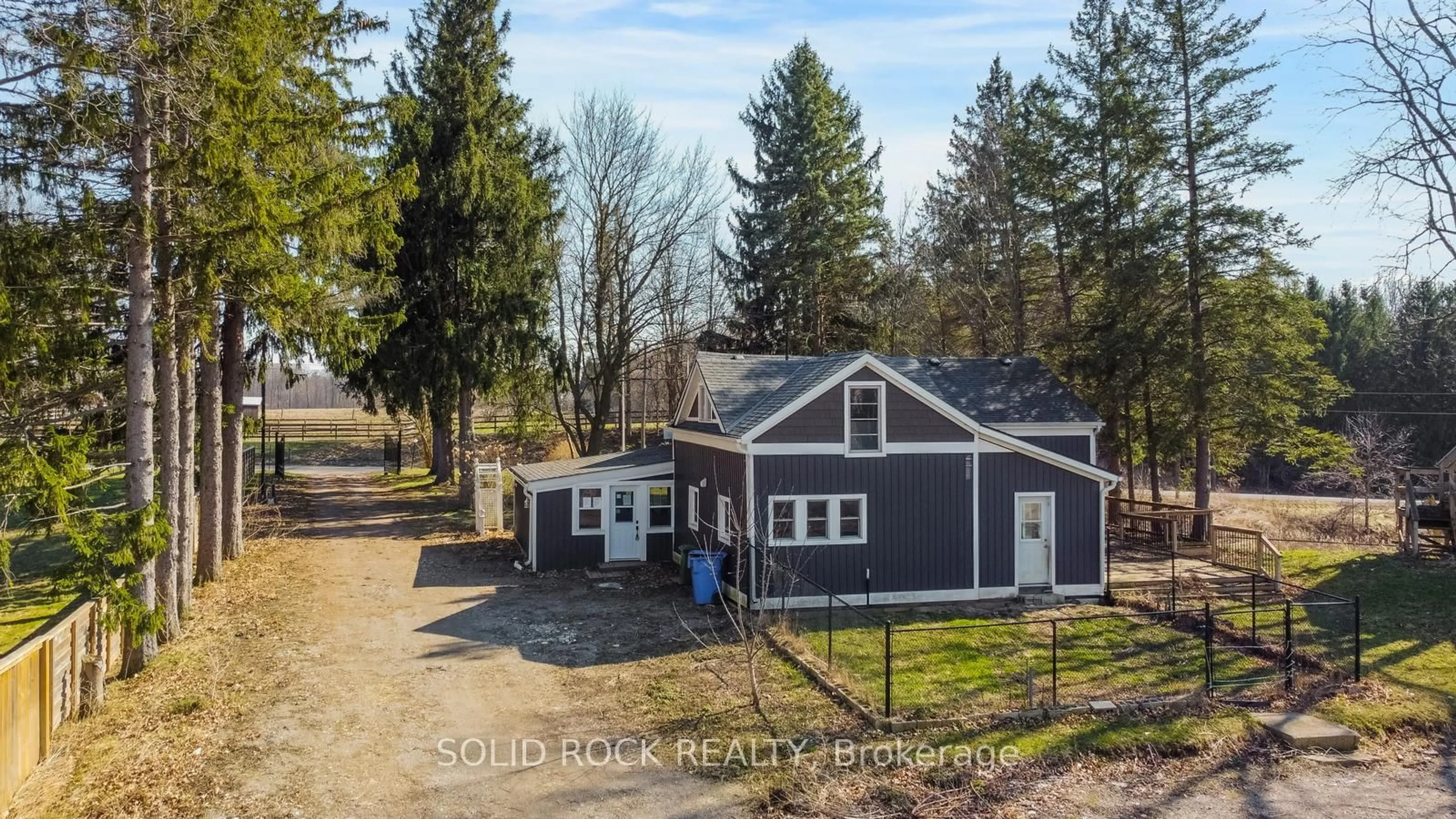 A pic from outside/outdoor area/front of a property/back of a property/a pic from drone, unknown for 2163 Powerline Rd, Hamilton Ontario L0R 1T0