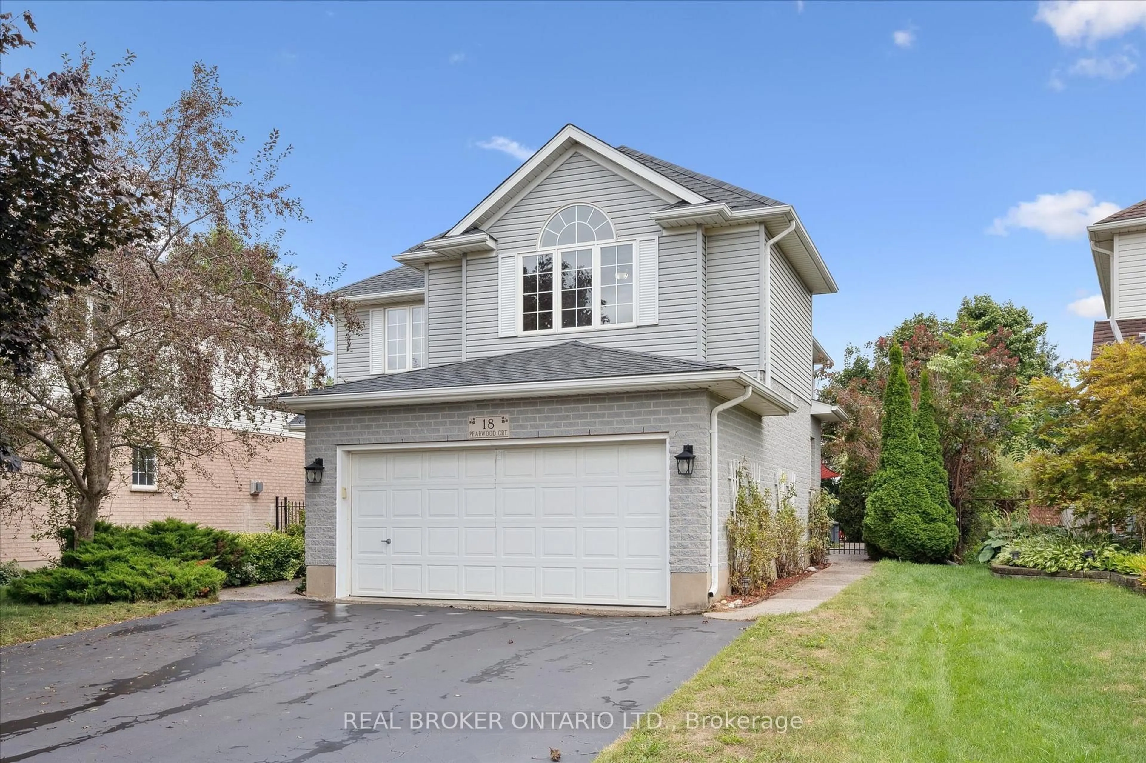 Unknown for 18 Pearwood Crt, Kitchener Ontario N2P 2L1