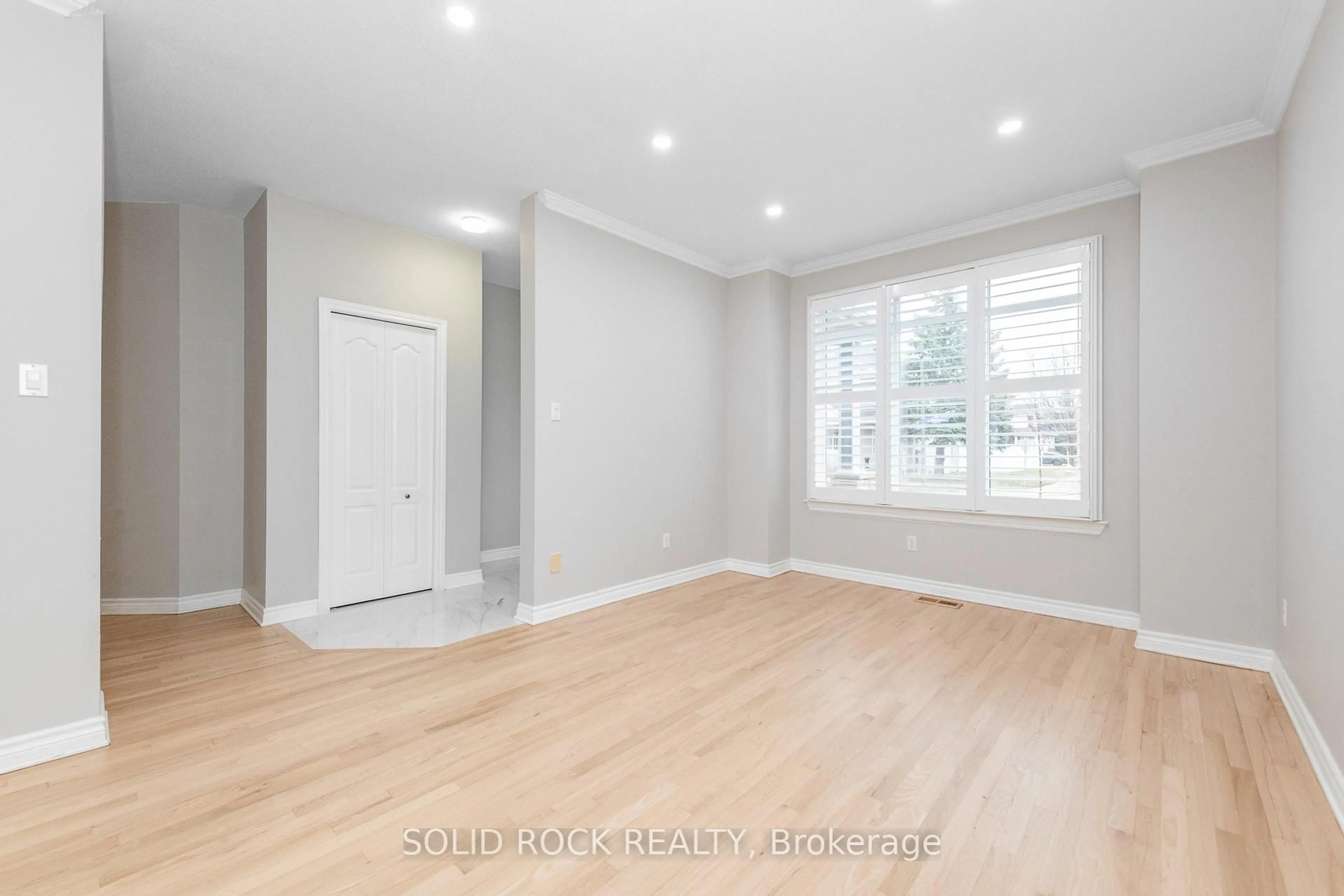 A pic of a room for 55 Gleeson Way, Ottawa Ontario K2J 4Y7