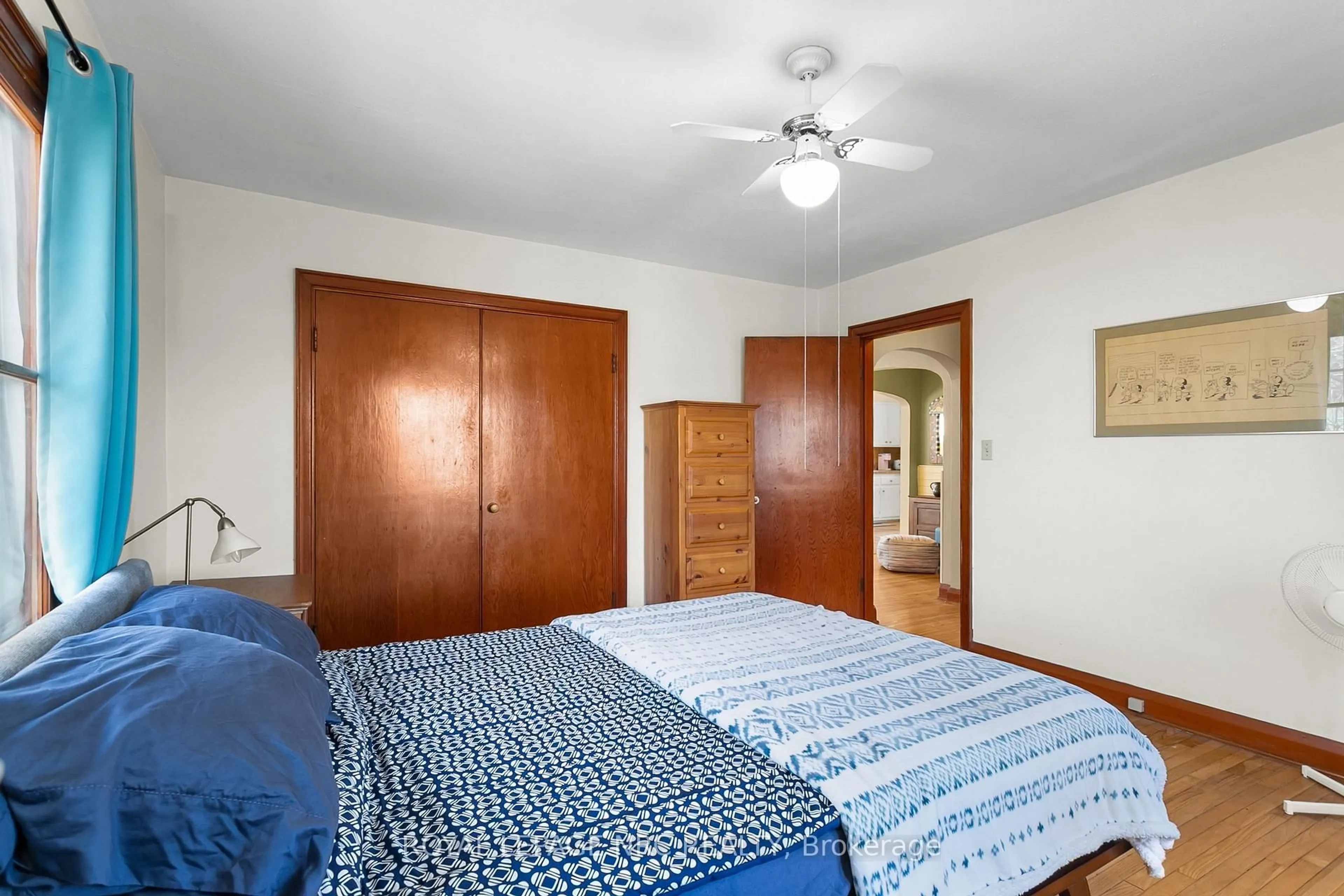 Bedroom with bed, unknown for 197 Elmwood Ave, Fort Erie Ontario L0S 1B0