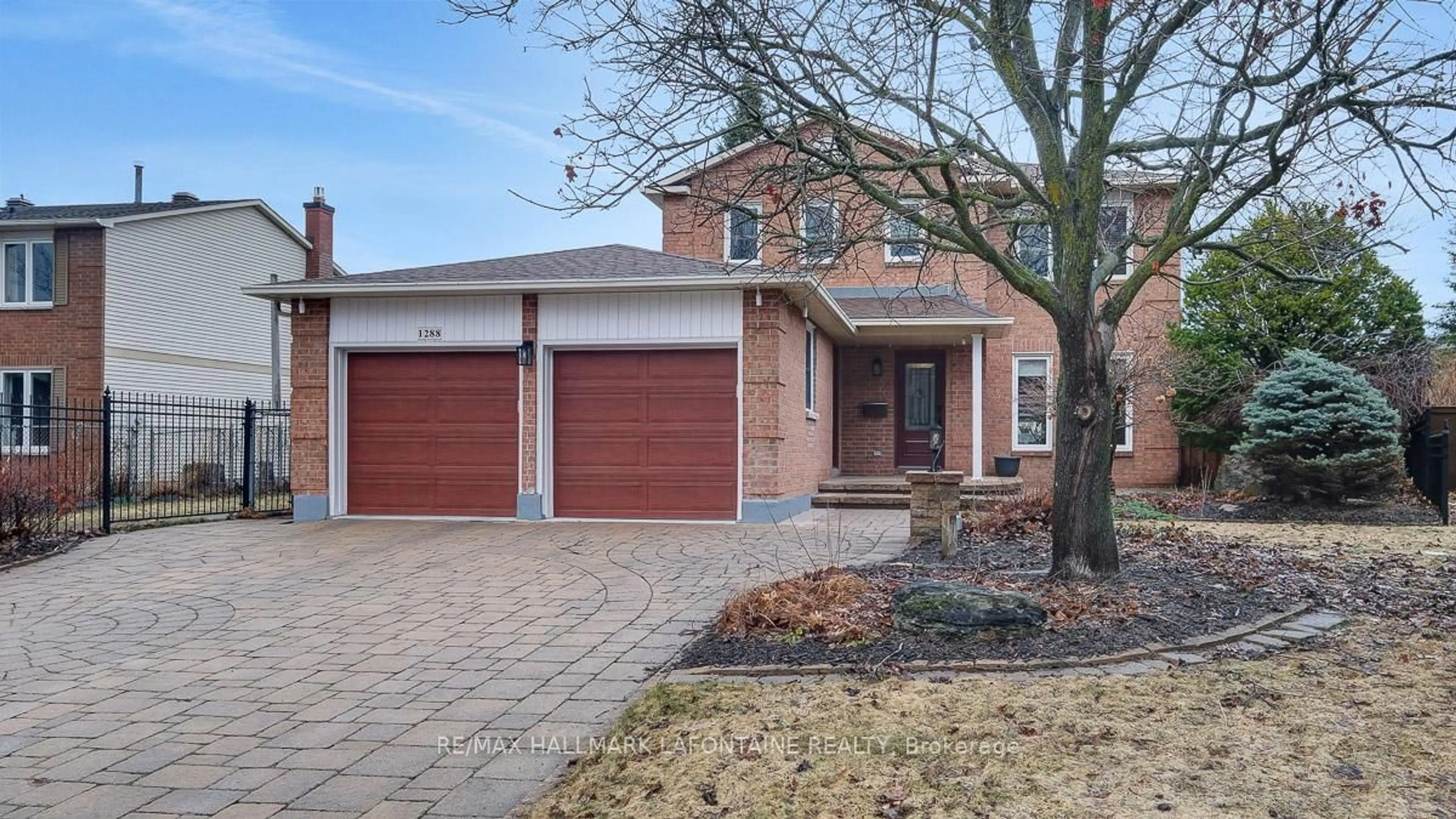 Home with brick exterior material, street for 1288 Turner Cres, Orleans Ontario K1E 2Y4