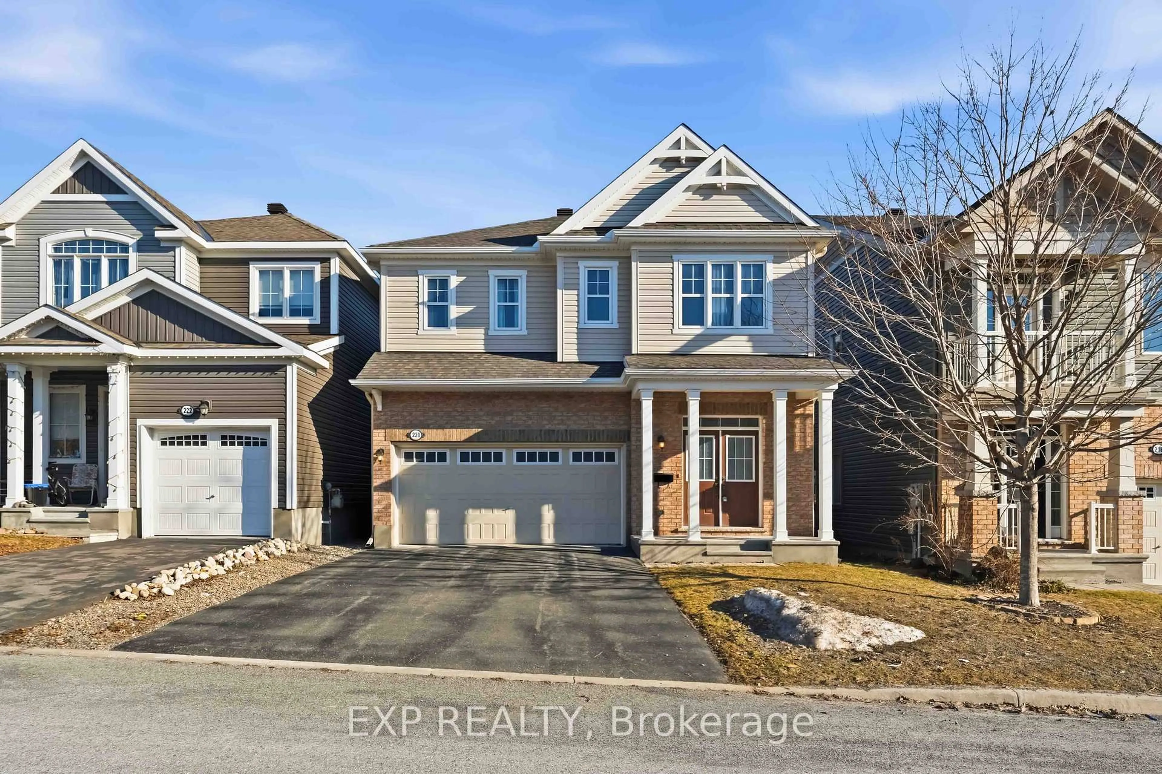 Unknown for 220 Willowdusk St, Ottawa Ontario K2M 0L3