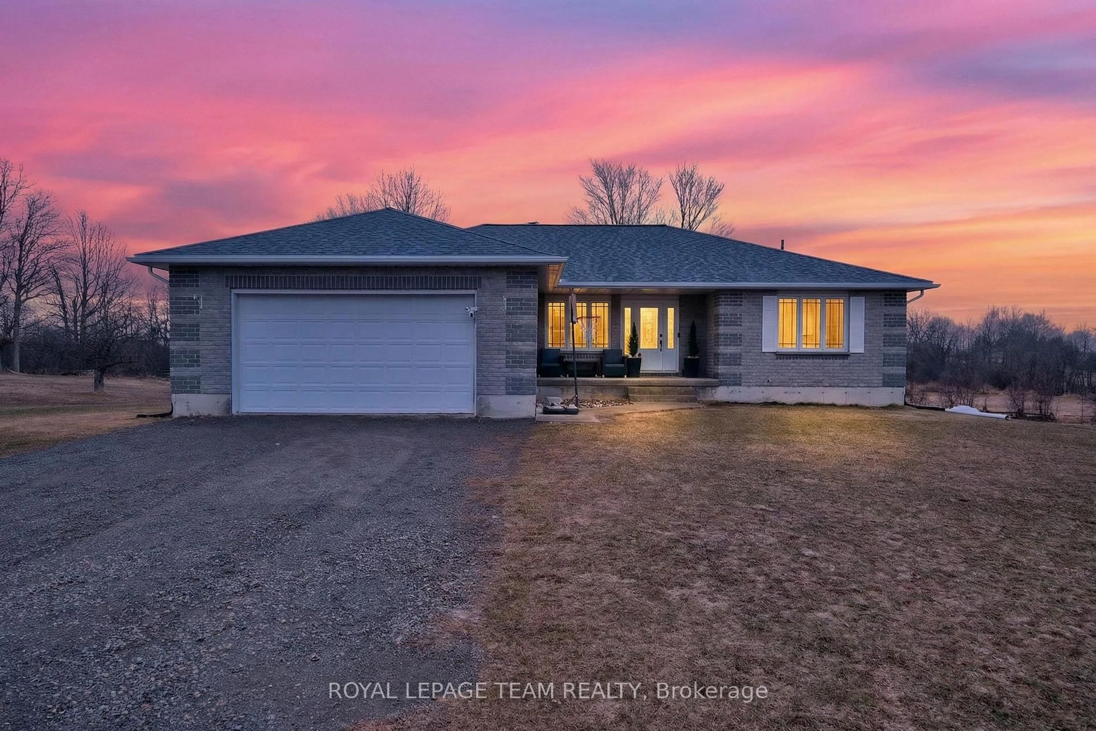 Unknown for 281 Bristow Dr, Smiths Falls Ontario K7A 5B8