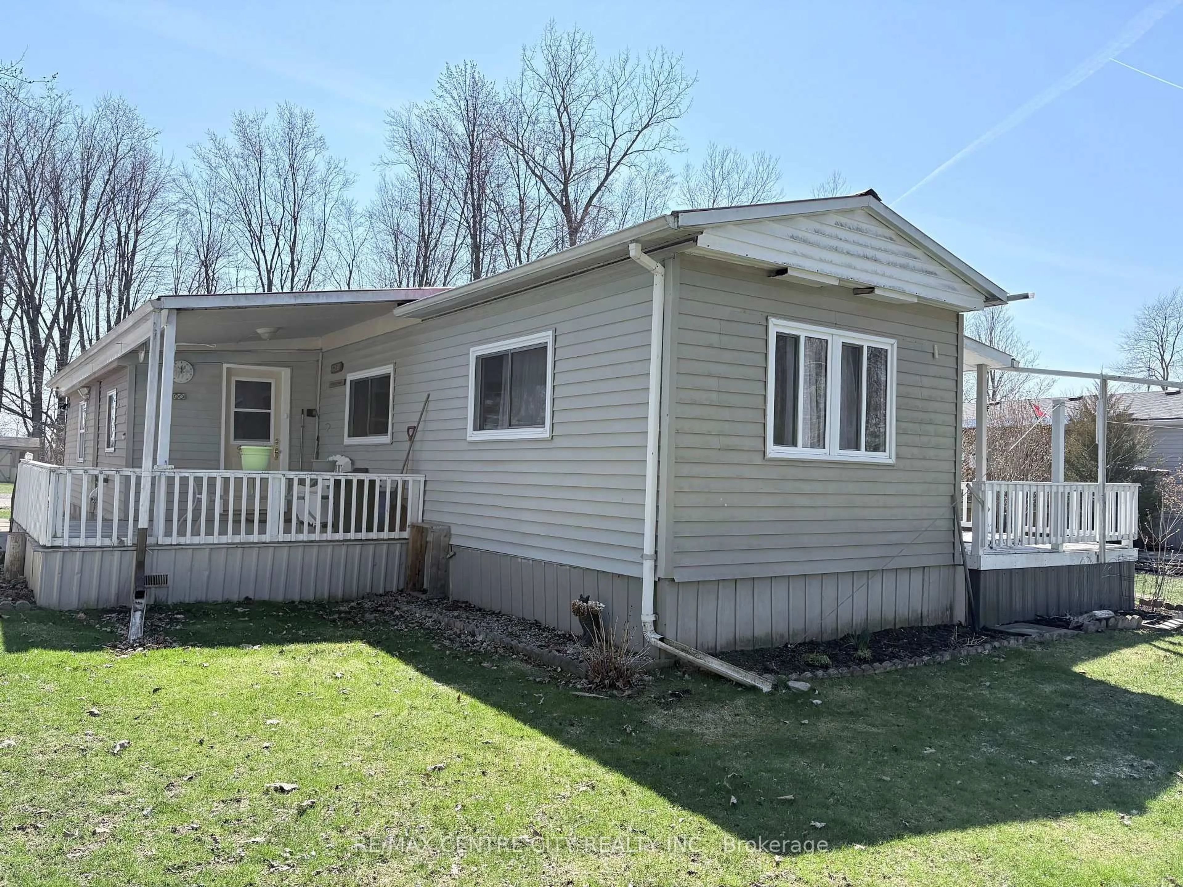 Home with vinyl exterior material, street for 9275 HACIENDA Rd #10, Malahide Ontario N5H 2R1