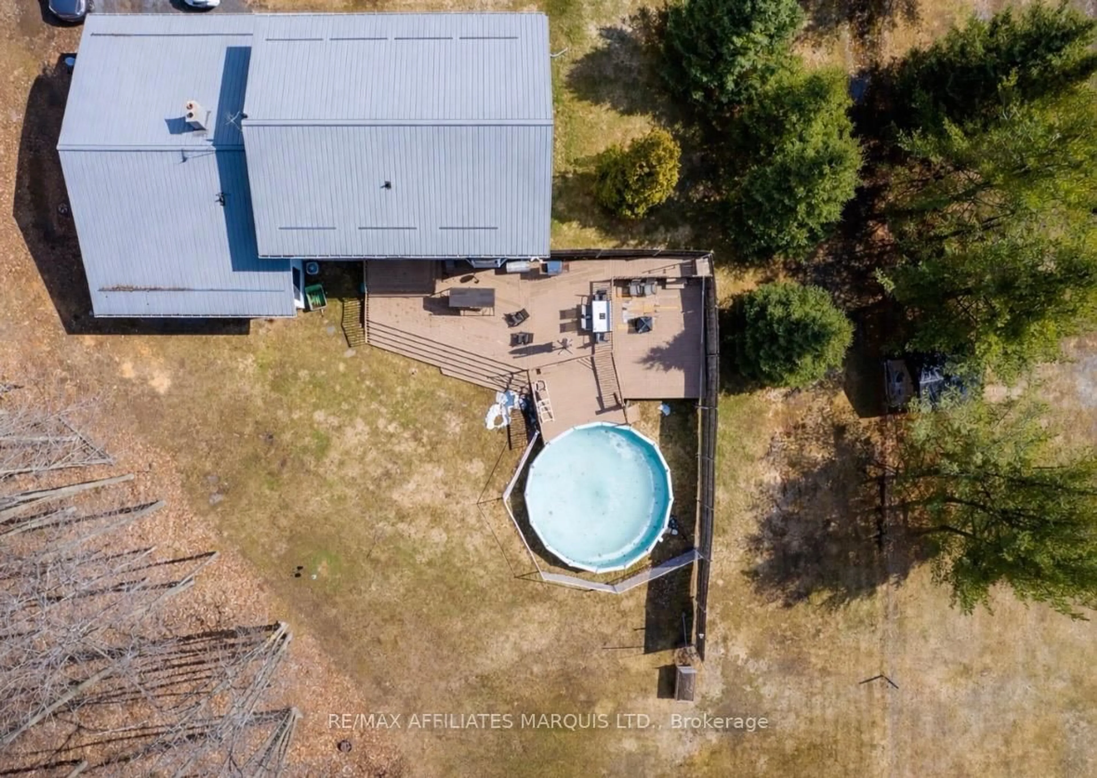 A pic from outside/outdoor area/front of a property/back of a property/a pic from drone, building for 4720 O'keefe Rd, South Stormont Ontario K0C 2A0
