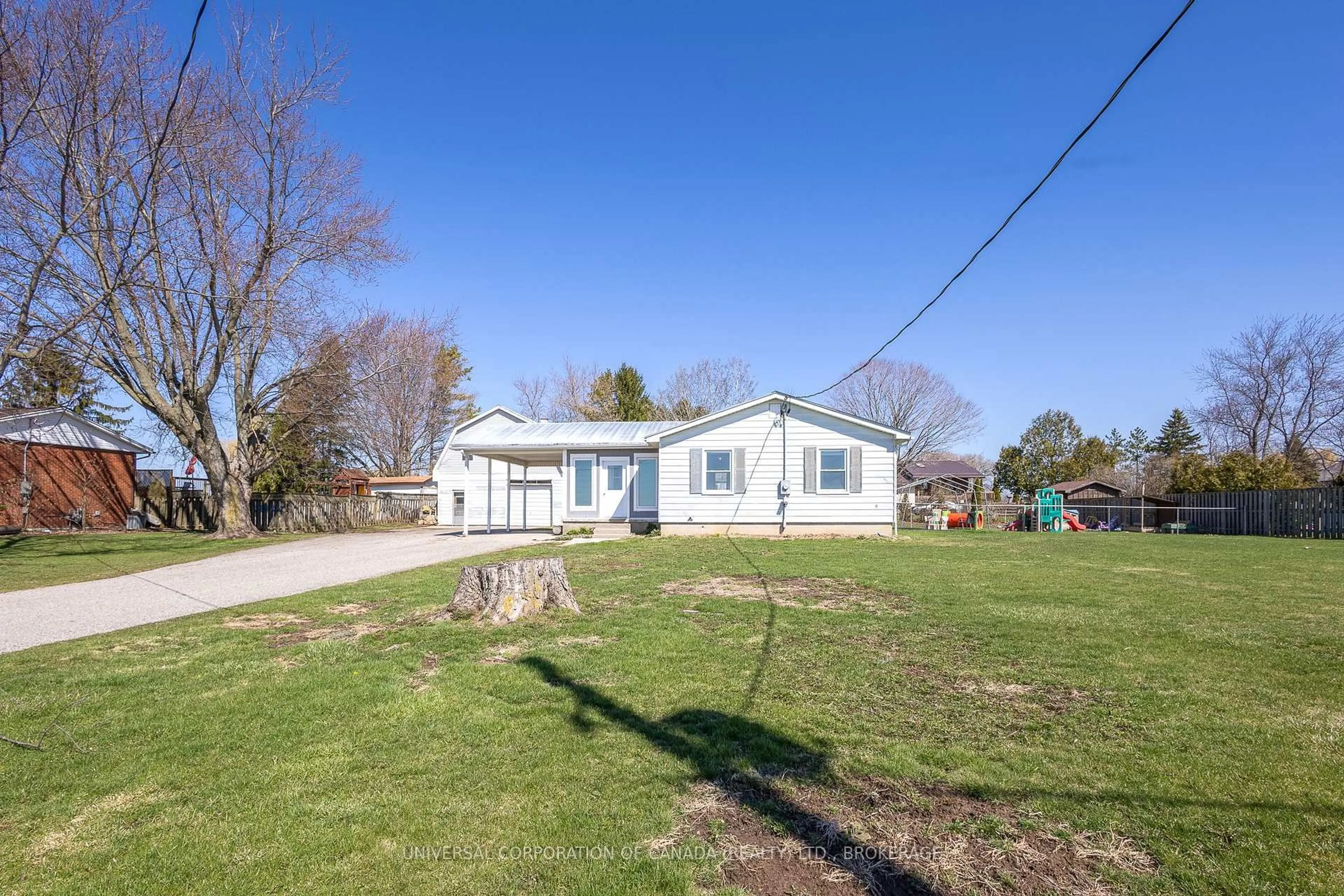 A pic from outside/outdoor area/front of a property/back of a property/a pic from drone, street for 49334 Crossley-Hunter Line, Malahide Ontario N0L 1B0